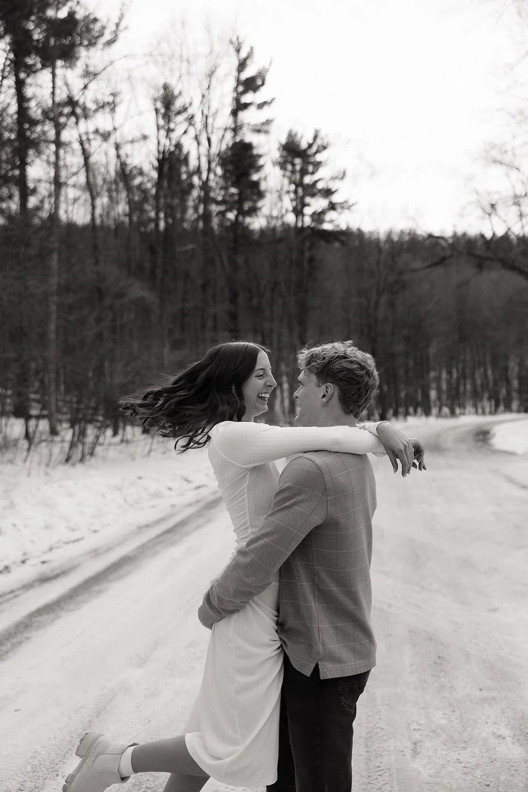 Madison Wisconsin Couples and Wedding Photographer near