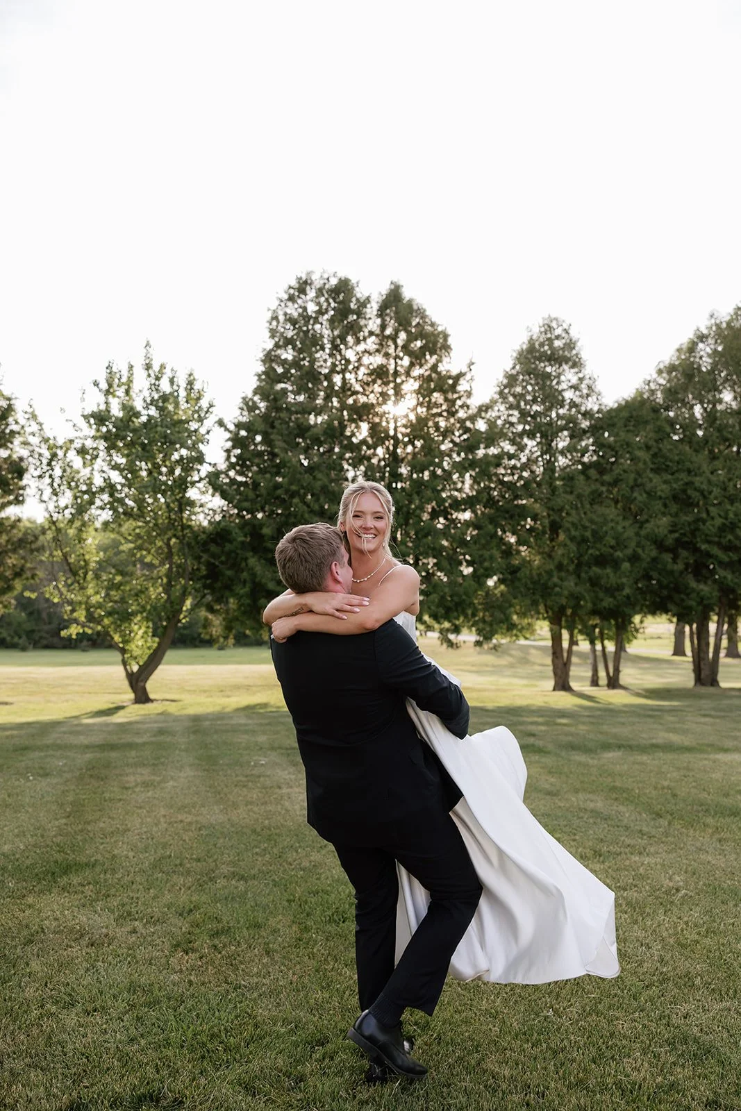 Madison Wisconsin Wedding Photographer