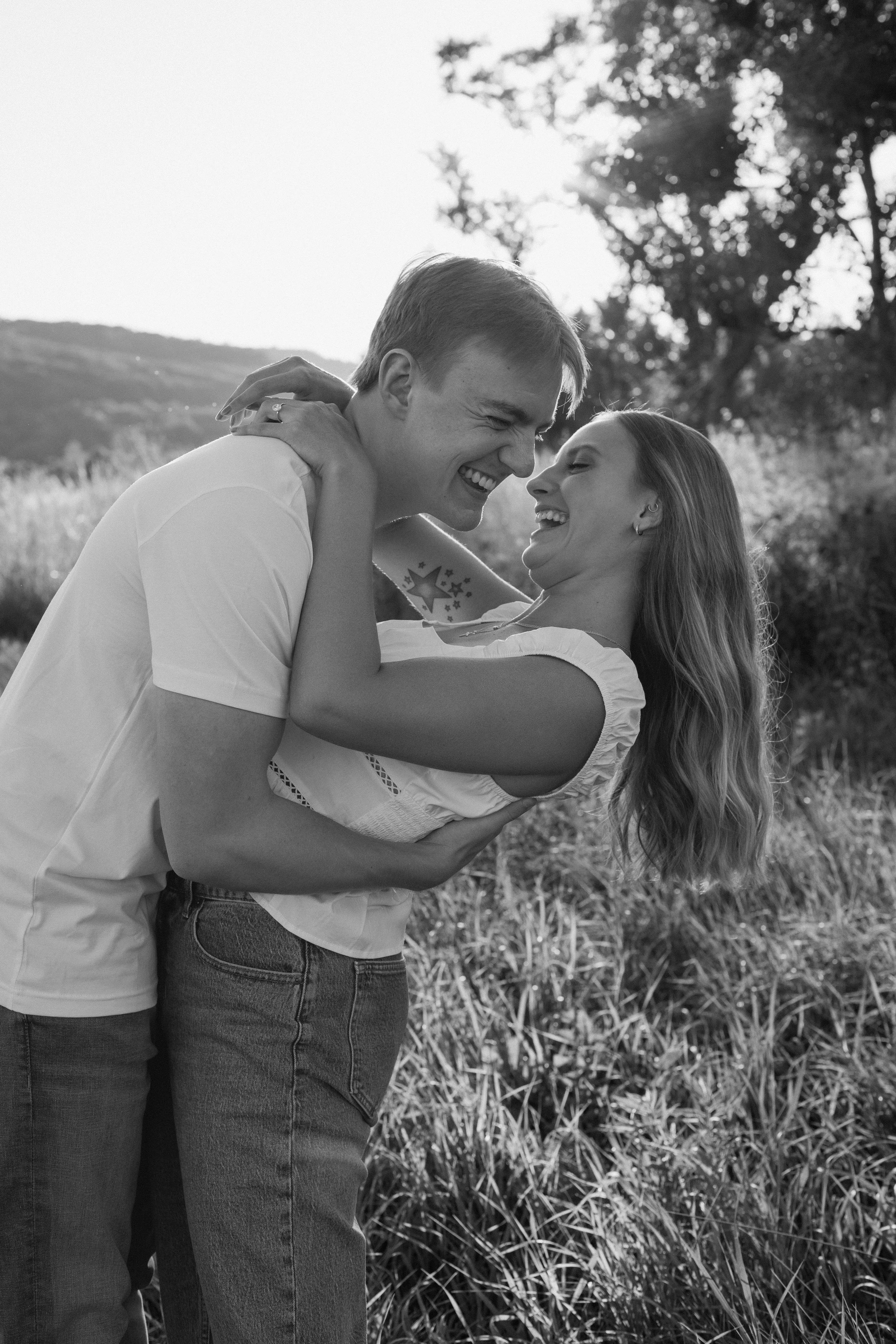 Emma Lehman, Wisconsin Couples and Wedding Photographer