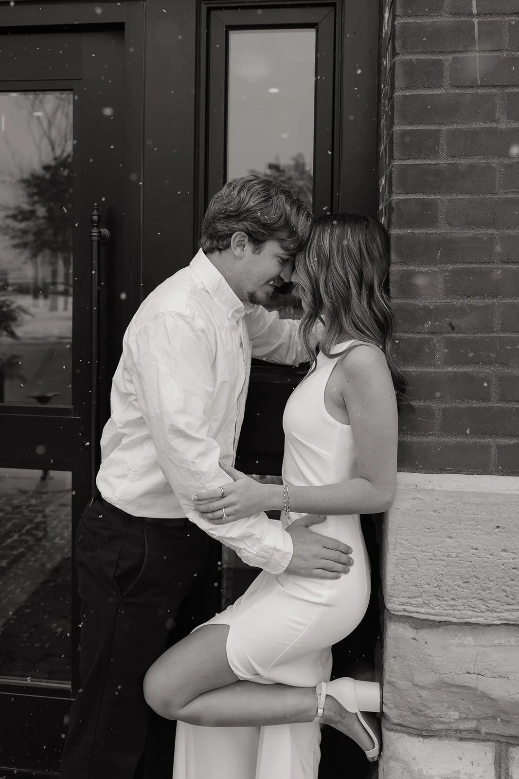 La Crosse Wisconsin Couples and Wedding Photographer