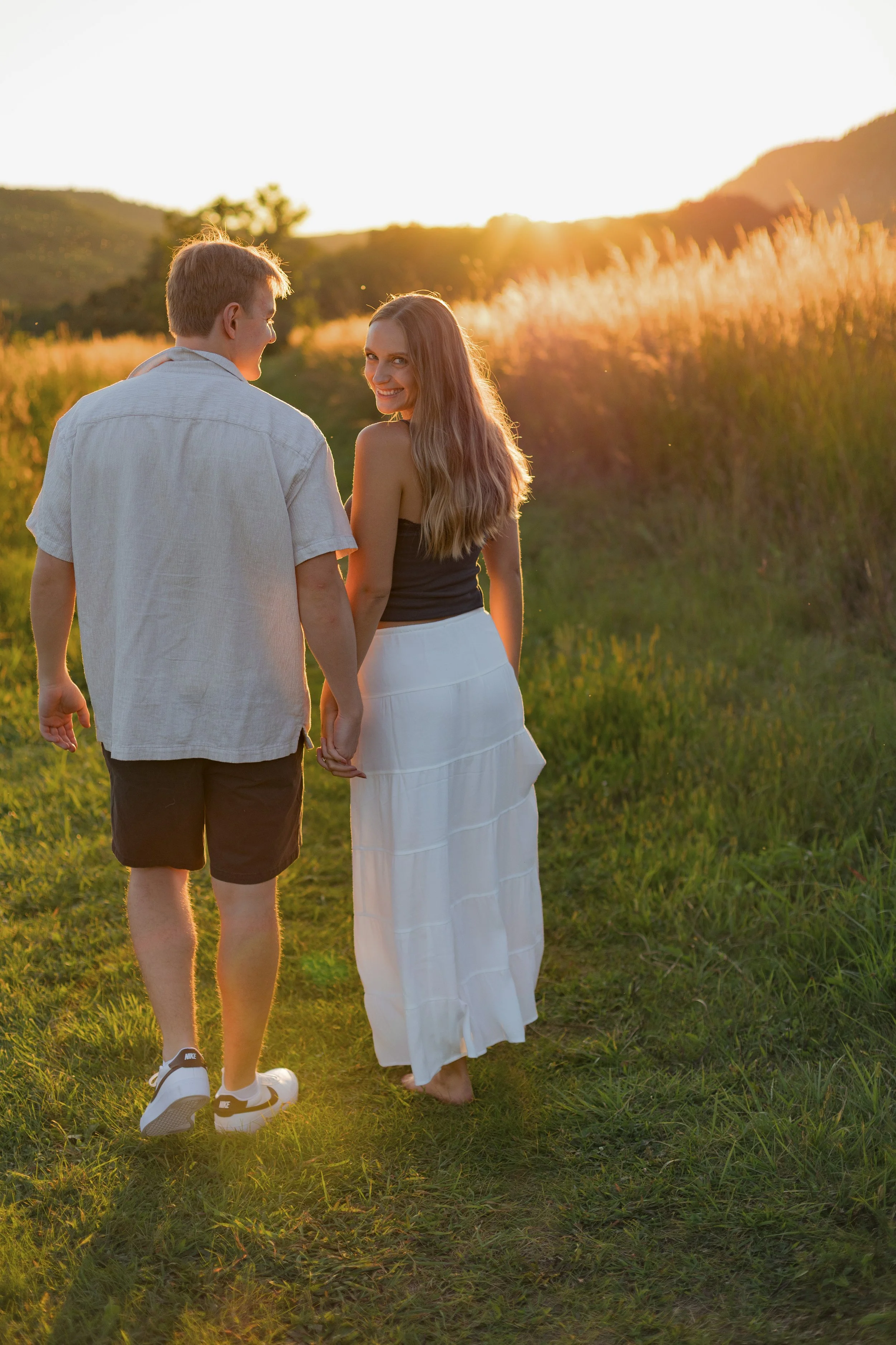 Emma Lehman, Wisconsin Couples and Wedding Photographer