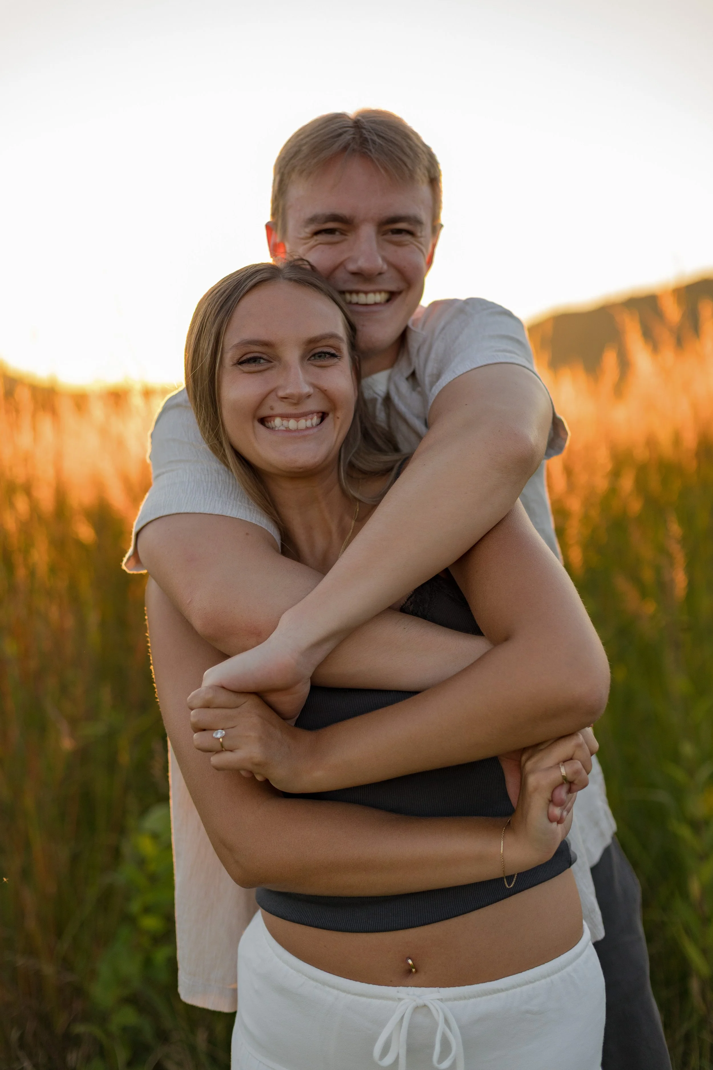 Emma Lehman, Wisconsin Couples and Wedding Photographer
