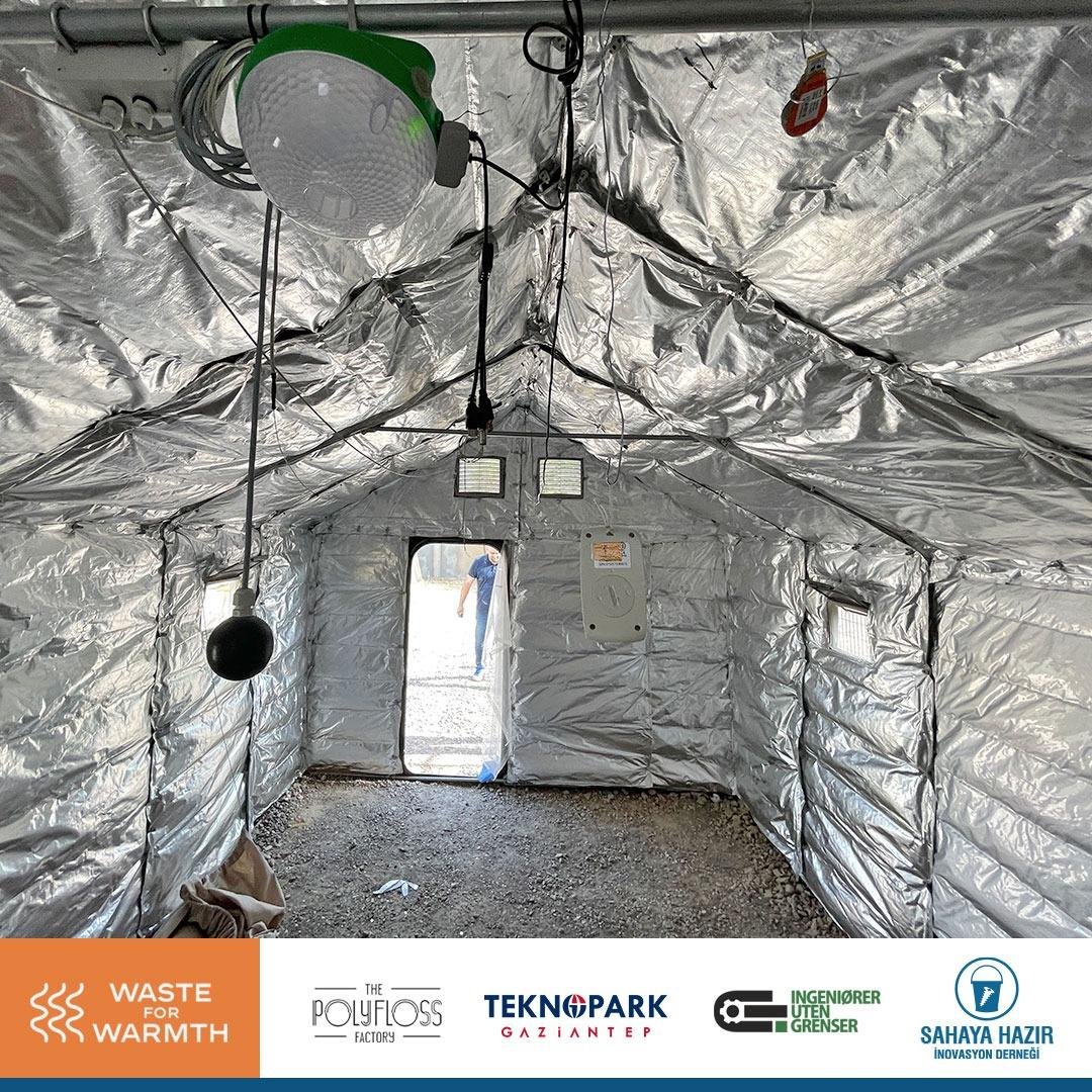 W4W project, semi-rigid tents from IOM, insulated with Polyfloss and tarpolin, Gazientep, Turkey, 2020. Credits: Field Ready Turkey.