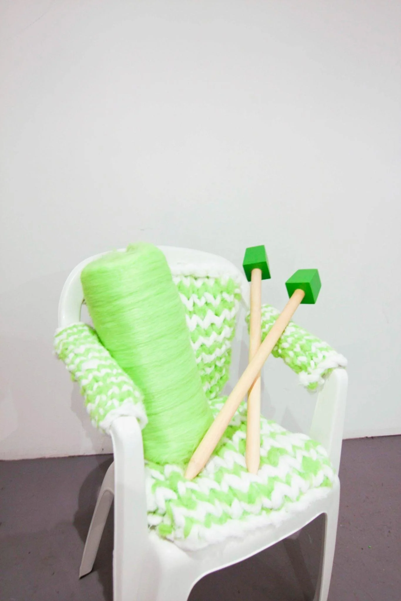 he Polyfloss Factory, knitted Polyfloss out of a waste plastic chair, presented at Victoria and Alberts V&A Late event, 2014. Credits: The Polyfloss Factory.