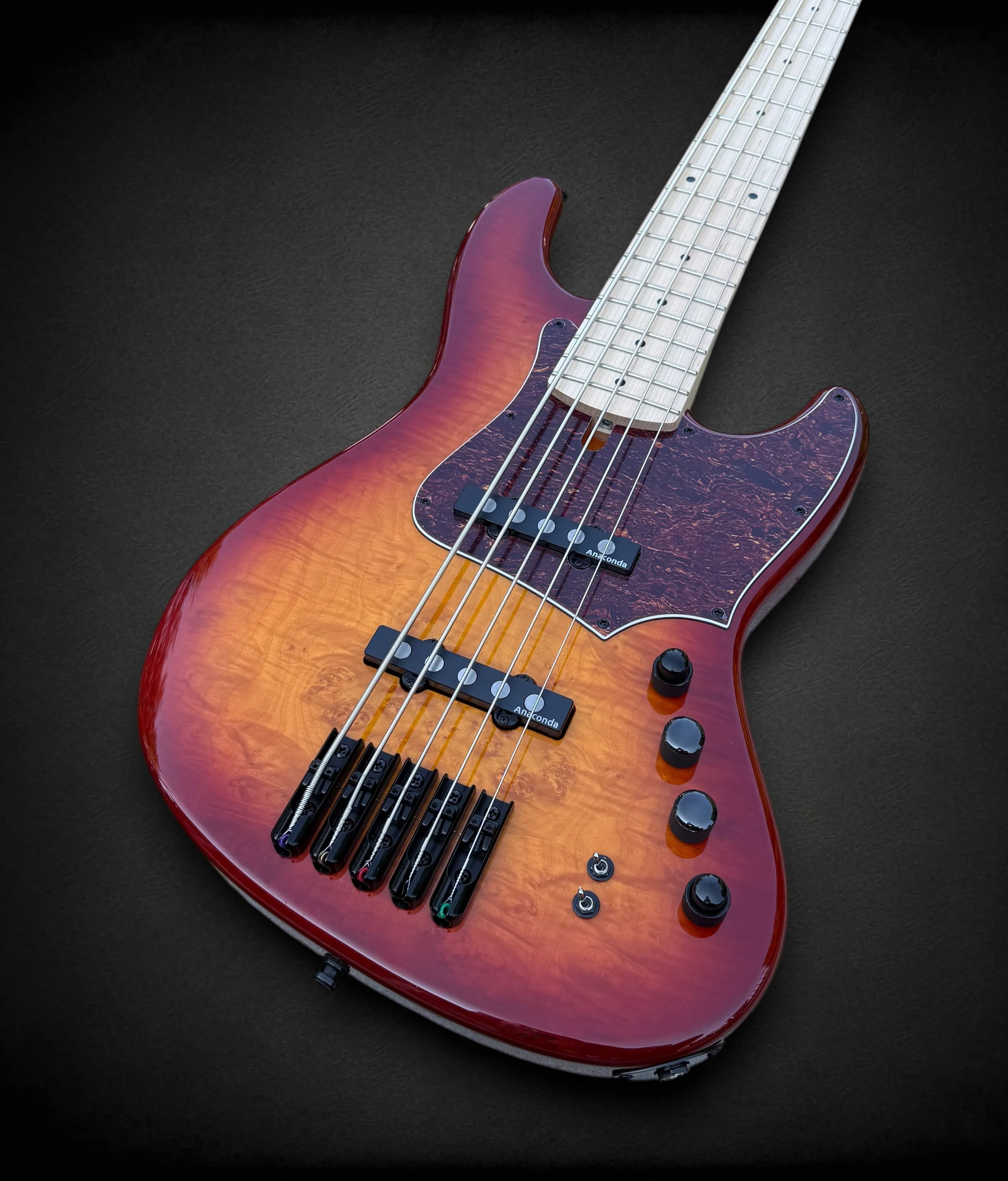 Anaconda UJ5 Brown Burst Front Tilted R-Photoroom.jpg