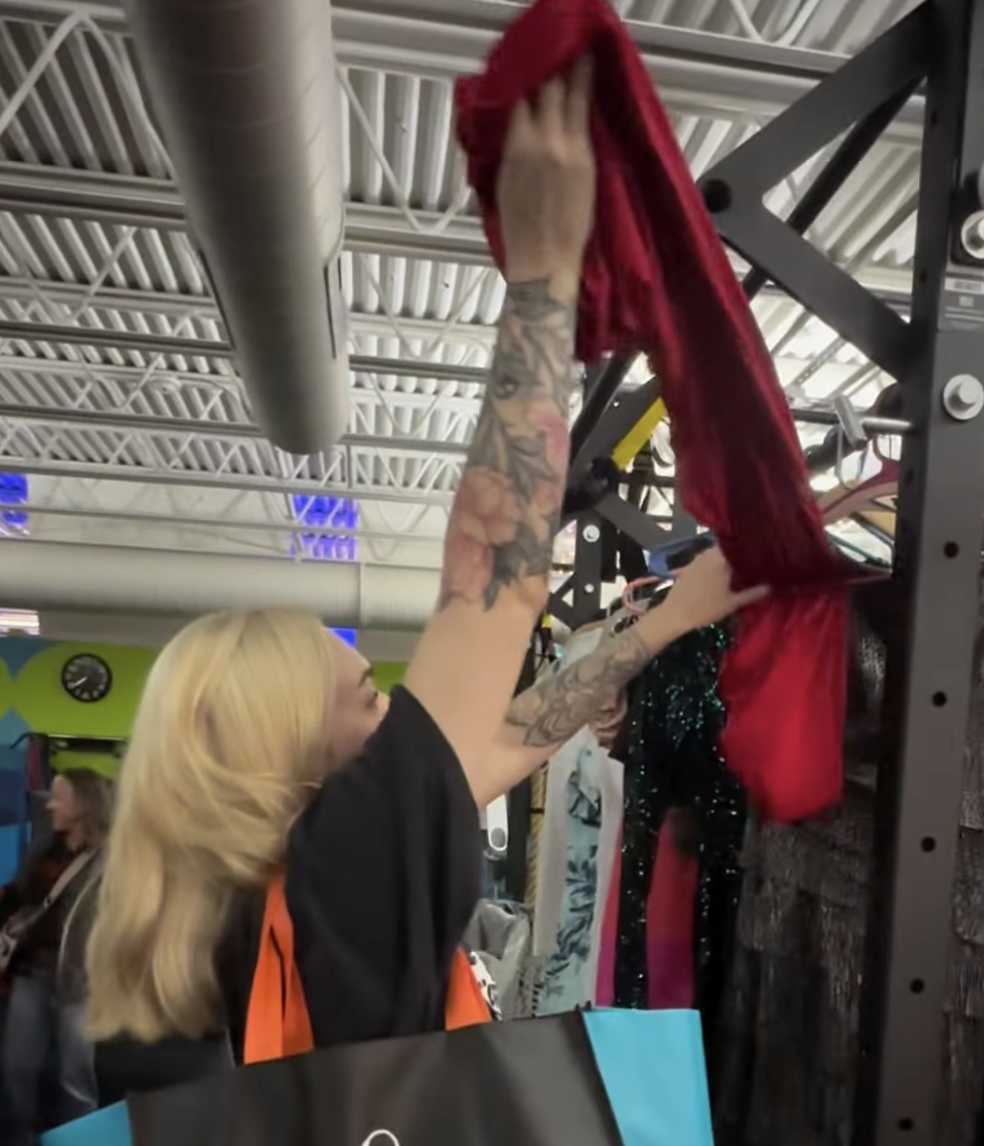 infinity-fitness-lagree-pilates-studio-reno-clothing-swap.png