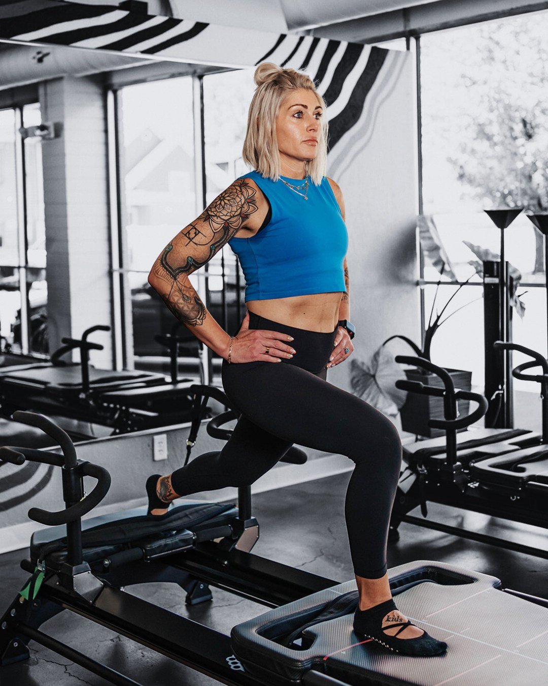 Calling all Lagree fans. These high-intensity, low-impact sessions are your one-way ticket to results. Expect controlled movements and strength to carry you through the workweek.

Drop a 💙 below if you're ready to feel the burn!