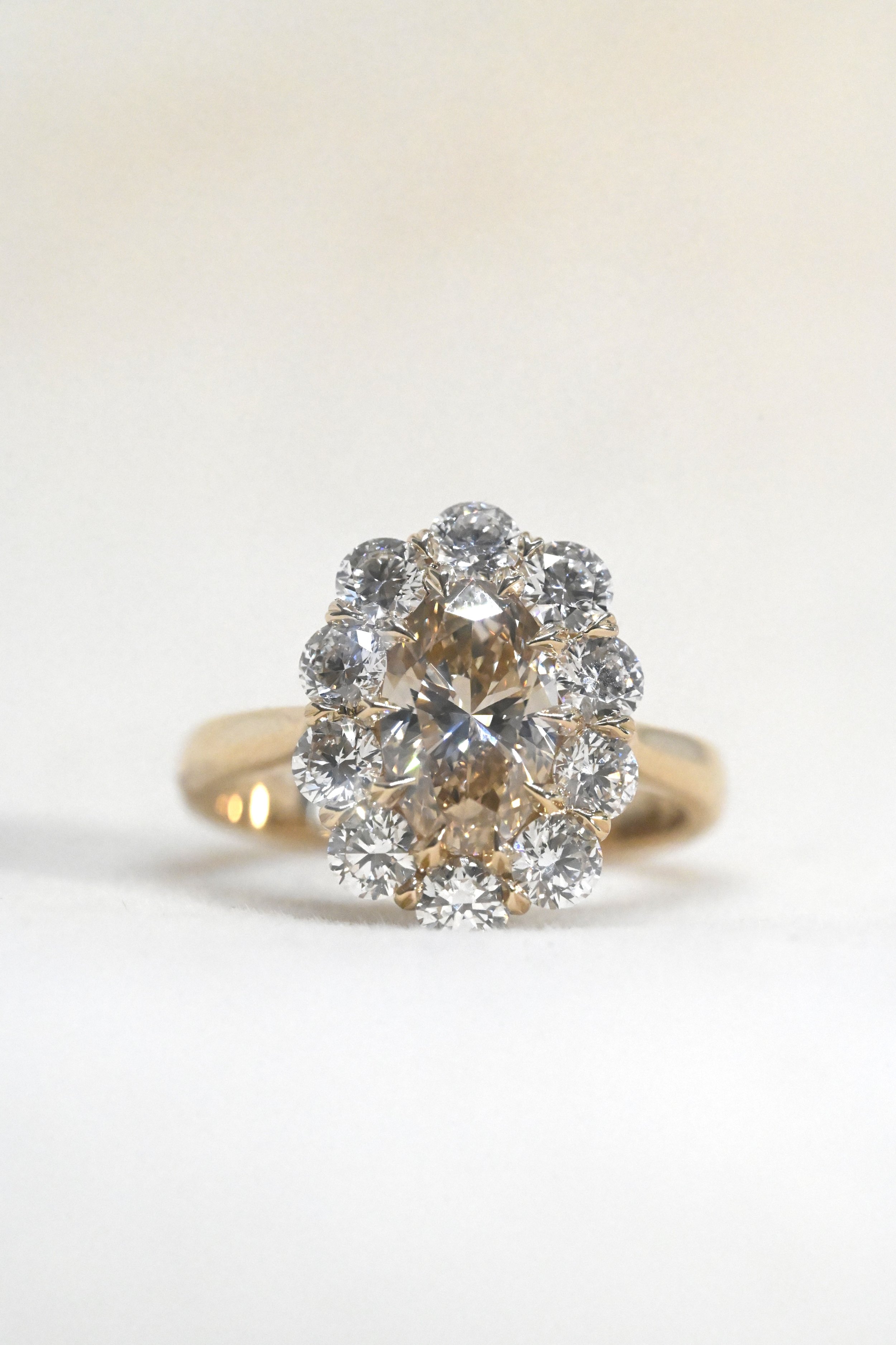 EC-R0062-Catherine-1.63ctChampagneOvalBrilliantCutDiamond-Front-000021.JPG