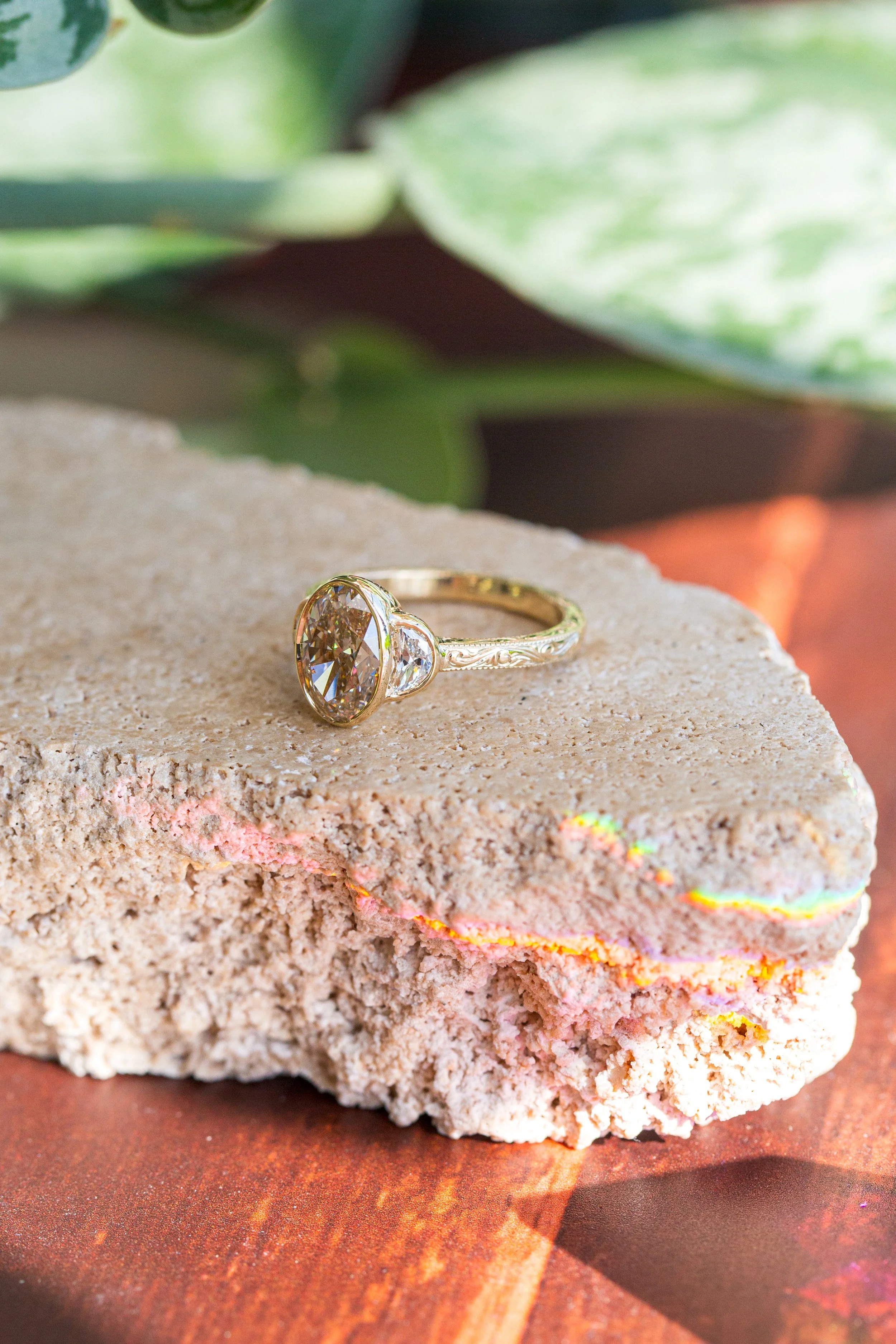Rendrag+Champagne+Diamond+Ring+w_half+moons+YG-04.jpg