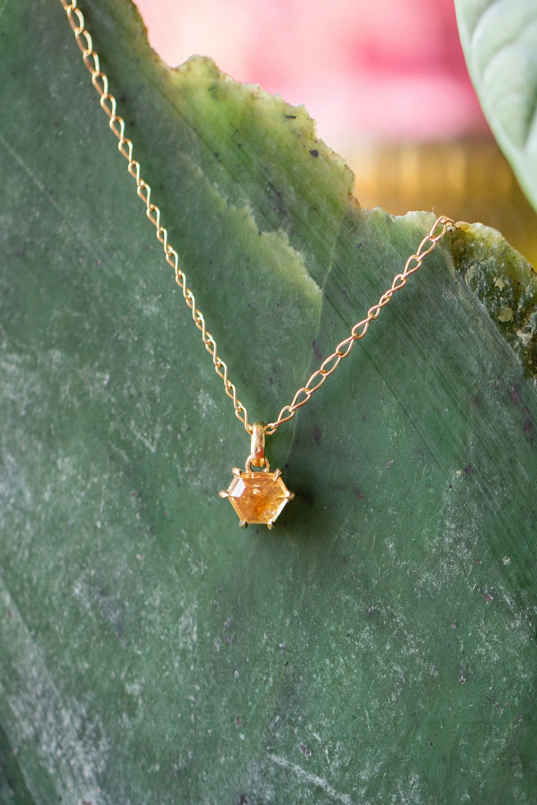 Rendrag%2BBee%2BPendant%2B0625-1-5.jpg