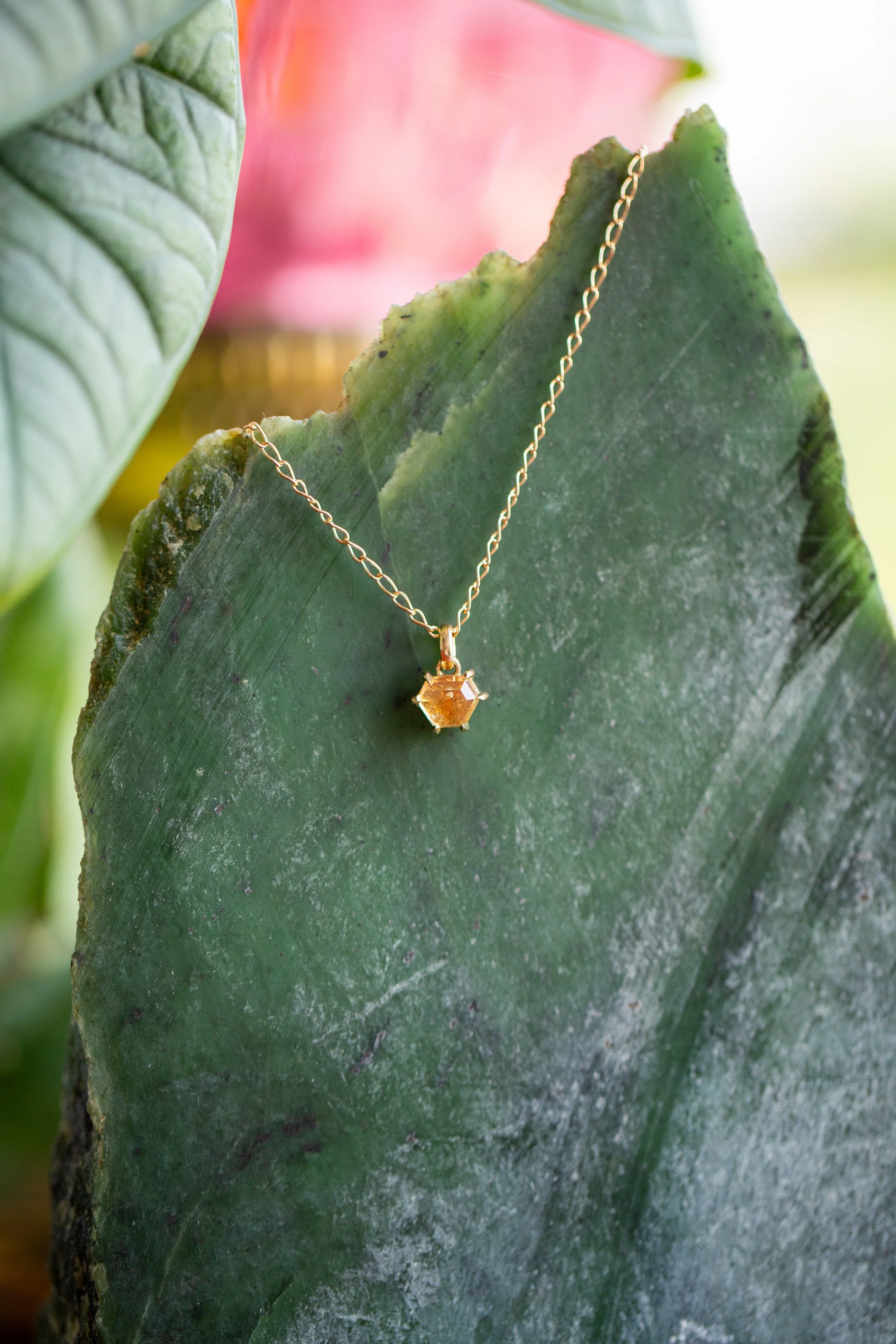 Rendrag+Bee+Pendant+0625-1-6.jpg