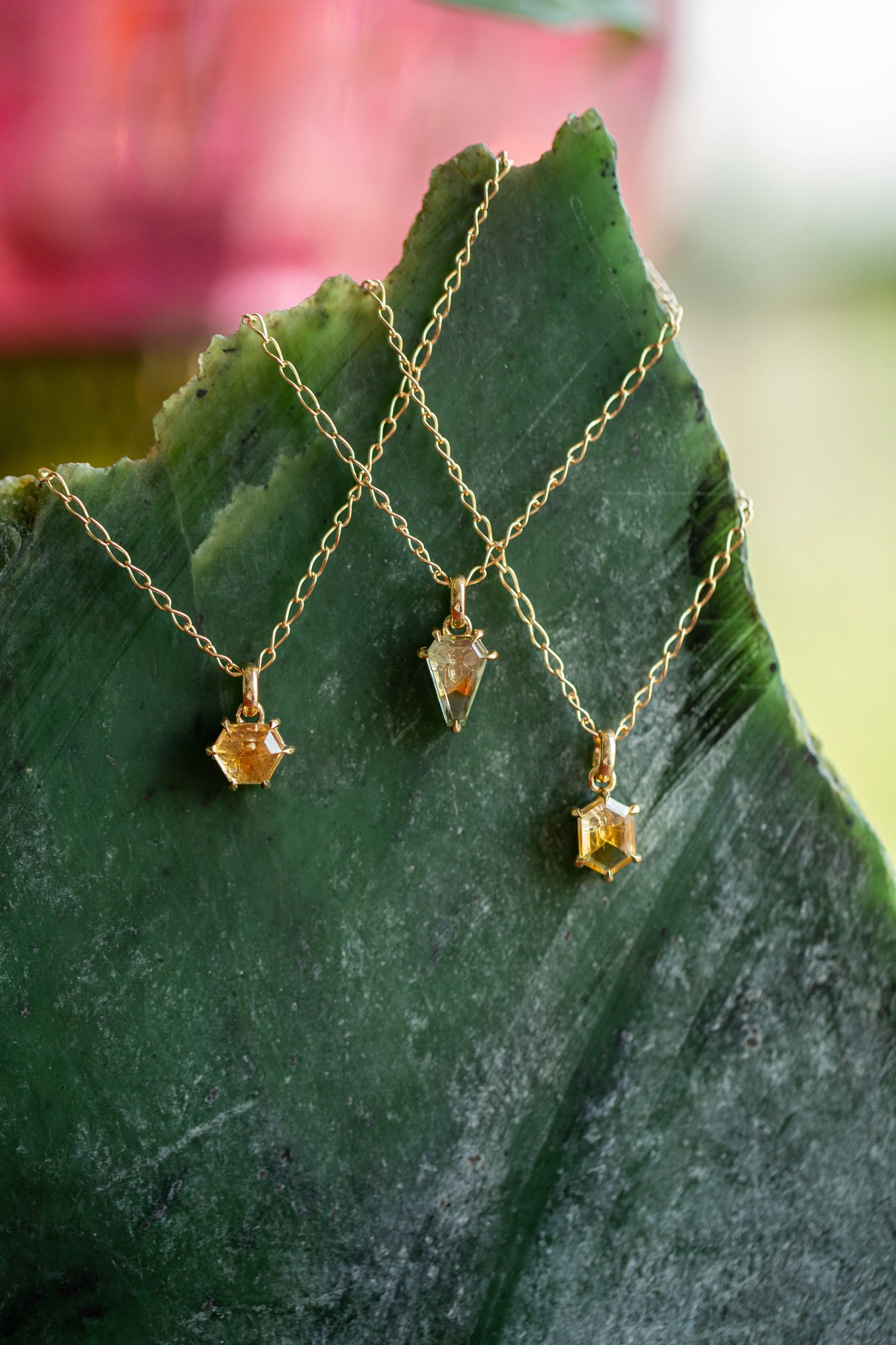 Rendrag+Bee+Pendant+CLUSTERS+0625-09.jpg