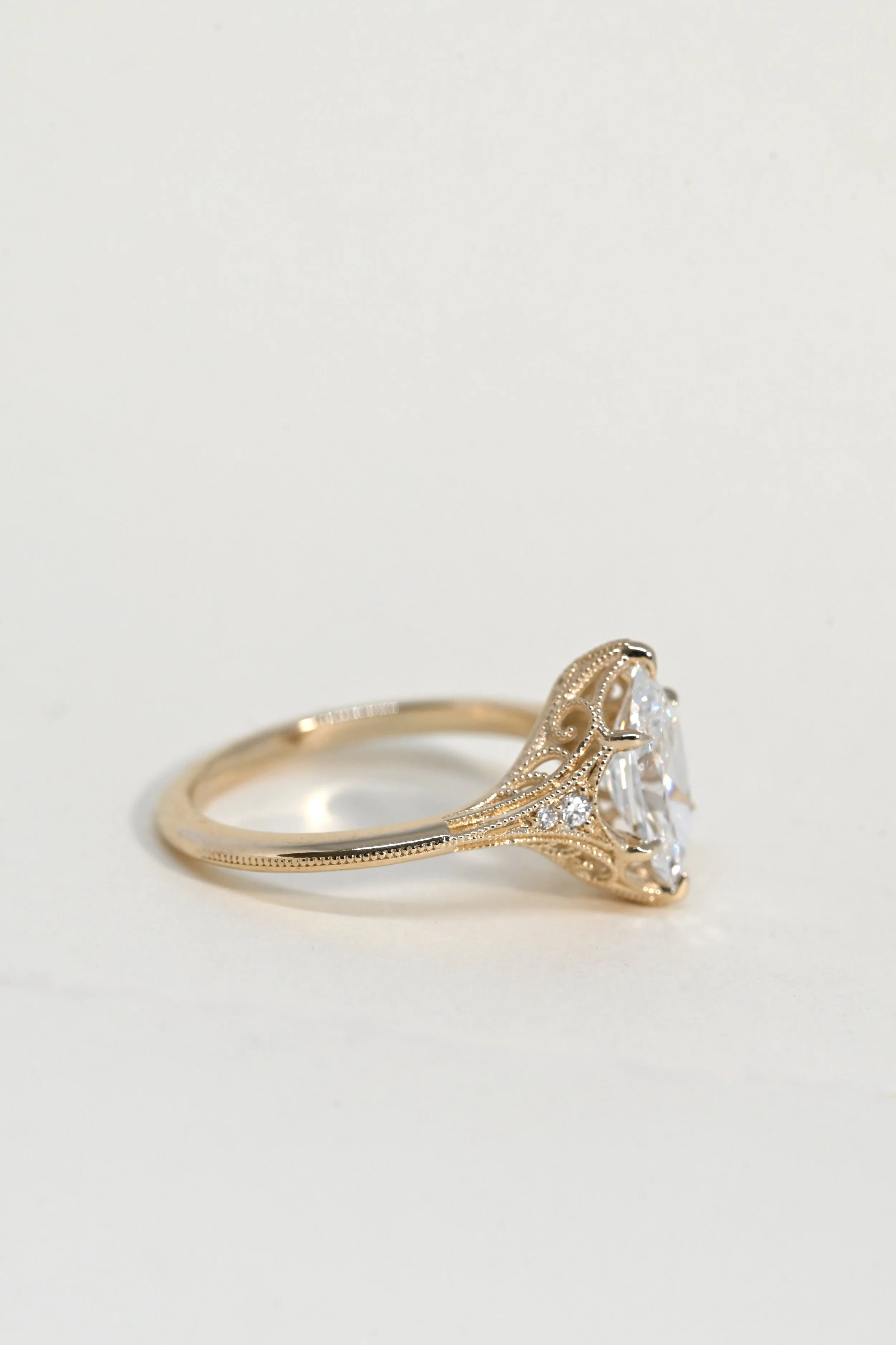 EC-R0027-Sabrina-1.35ctLabGrownDutchMarquisDiamond-BACK.JPG