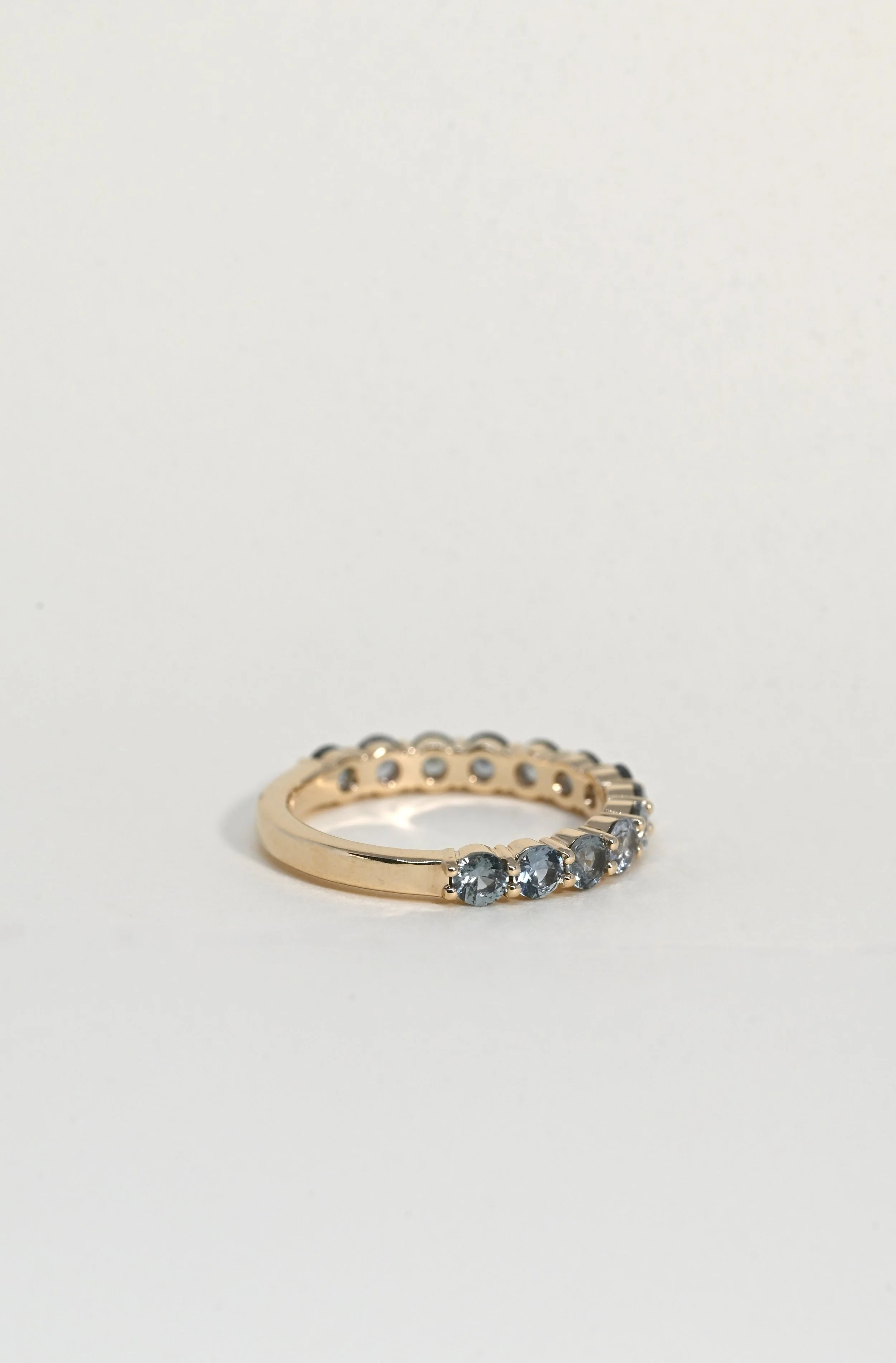 EC-R0000-Nova-Sapphires-SIDE.JPG