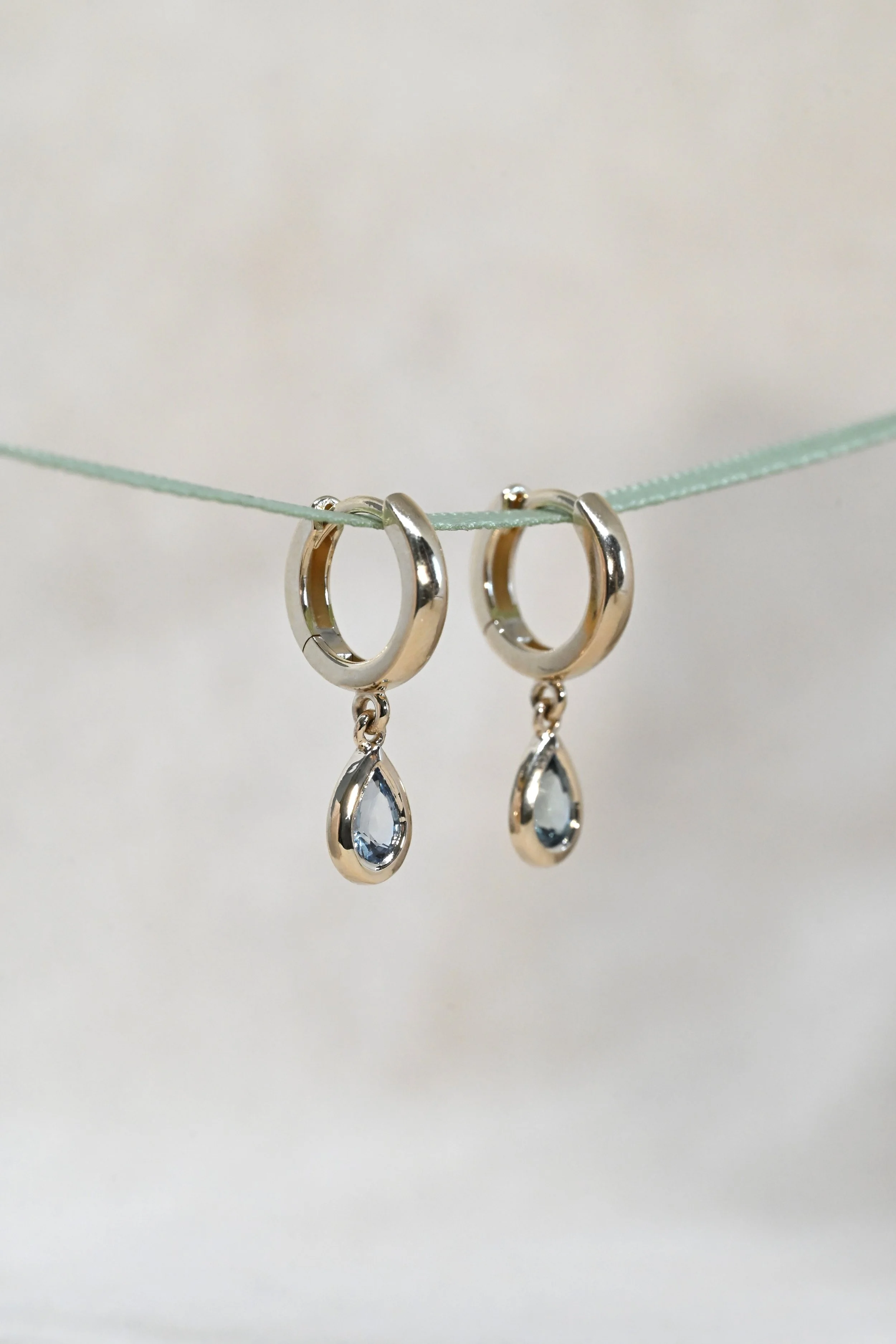 EC-R0000-DewDropEarrings-LightBlueMontanaSapphires-SIDE.JPG