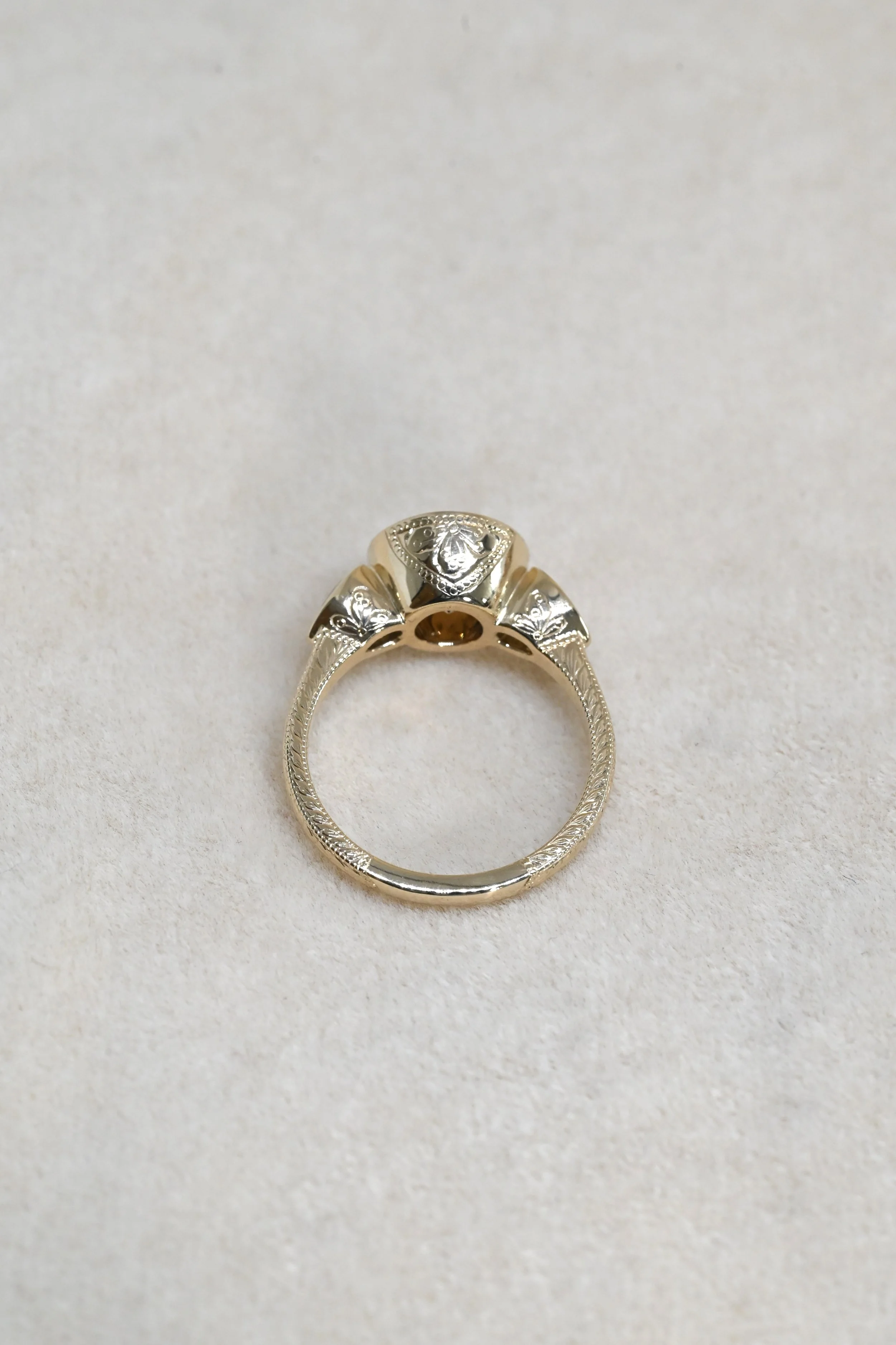 EC-R0024-Wednesday-3.04ctChampagneRoundDiamond-OVER.JPG
