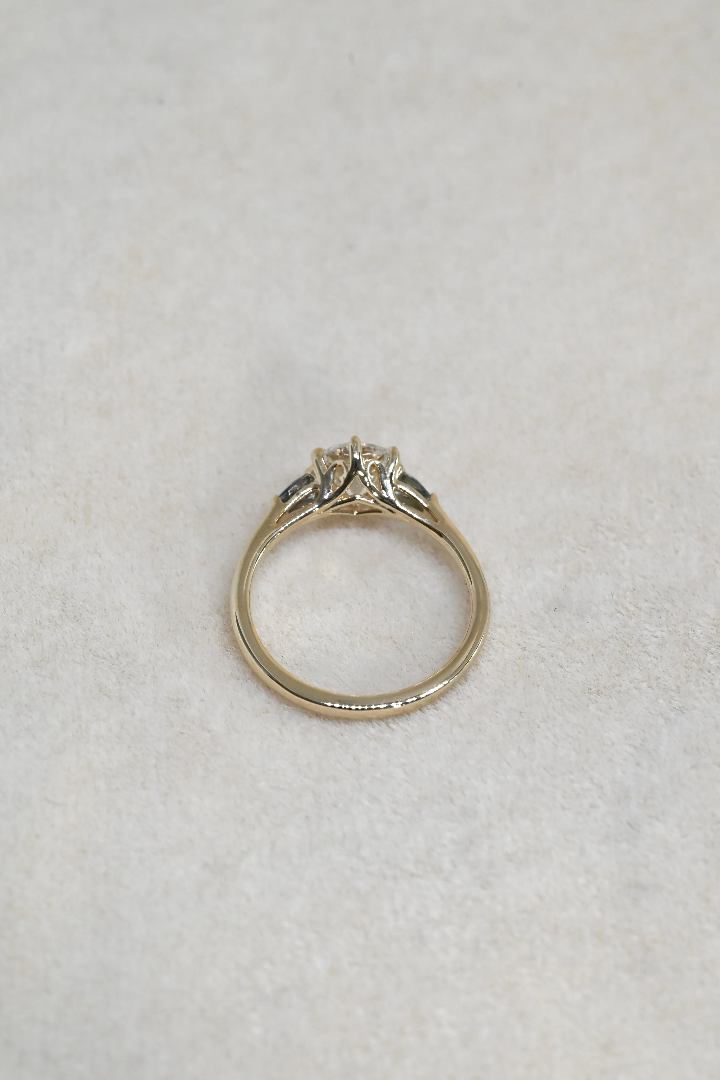 EC-R0029-Octavia-1.24ctAntiqueRoundMineCutDiamond-OVER.JPG