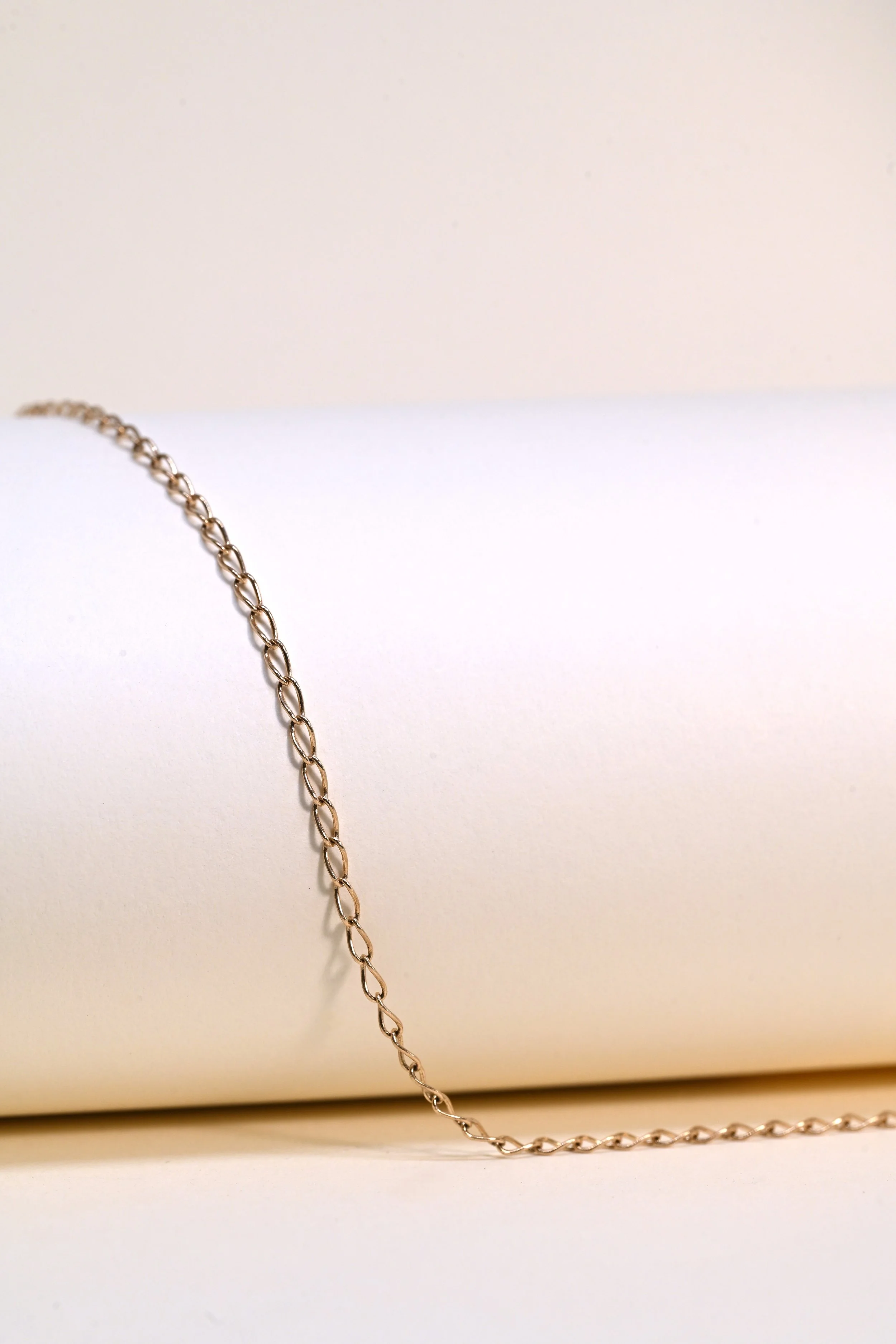 gold chain front.JPG
