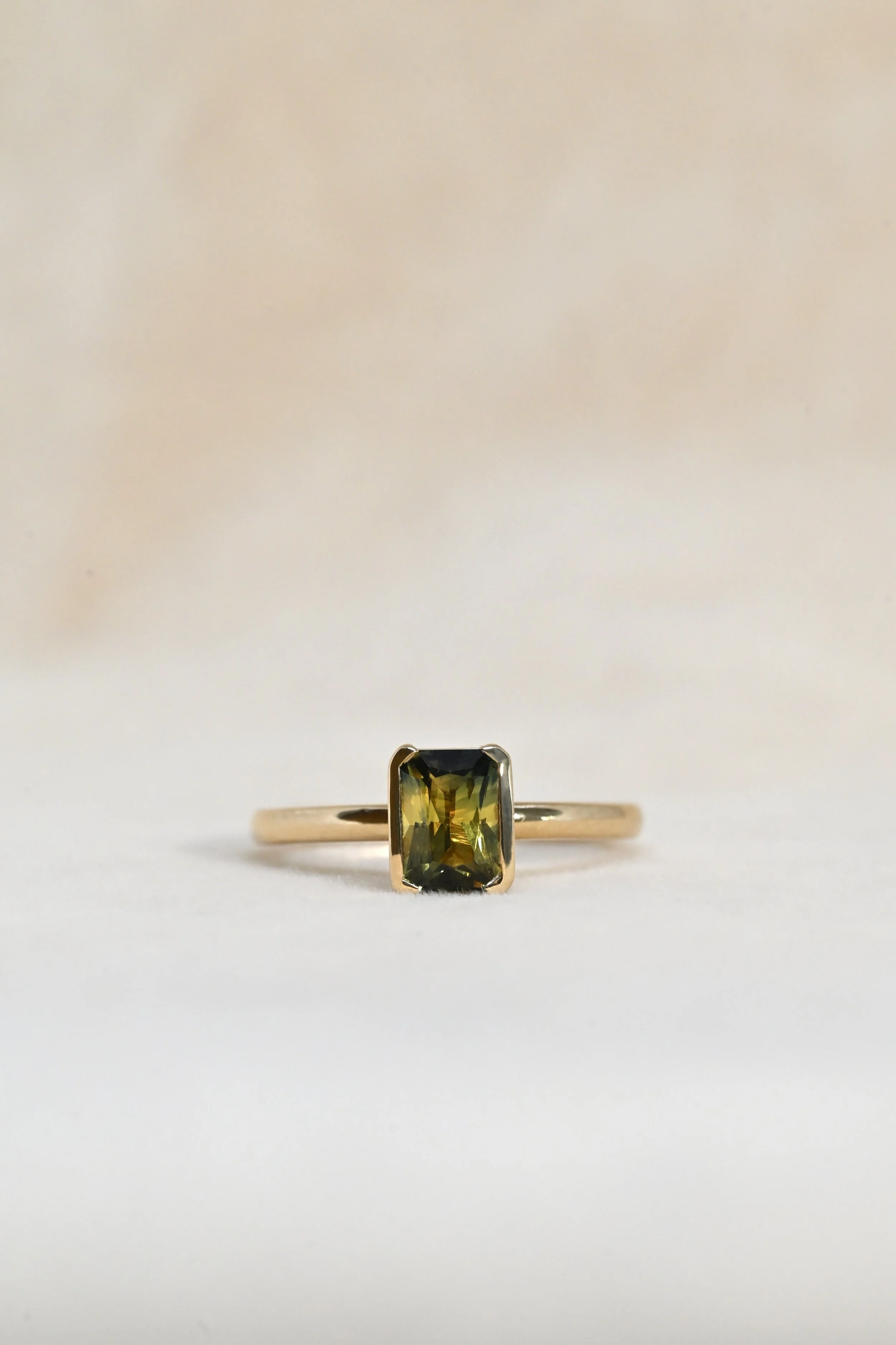 EDIE RING 1.54ct Australian Bi-Color Emerald Cut Sapphire