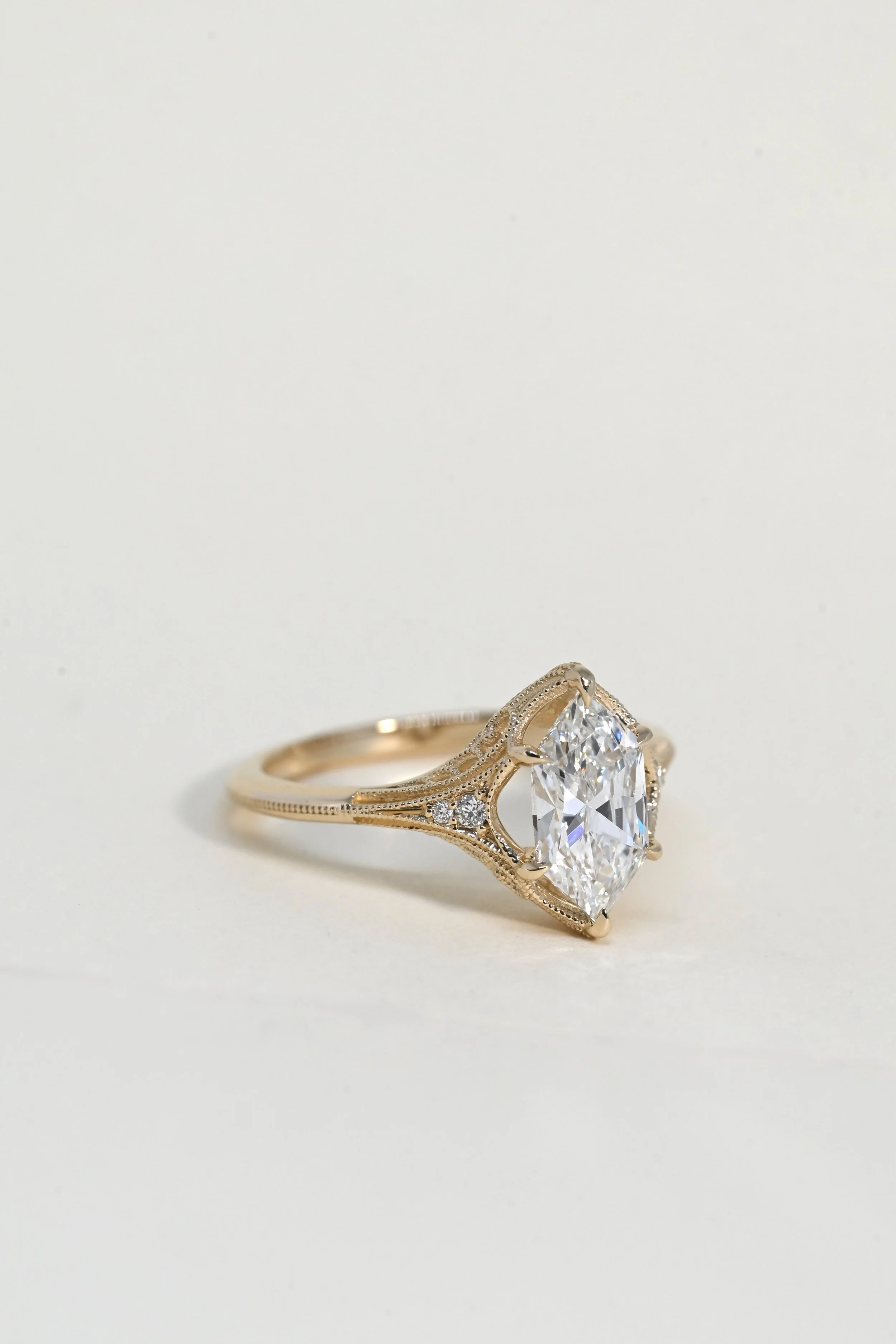 EC-R0027-Sabrina-1.35ctLabGrownDutchMarquisDiamond-SIDE.JPG