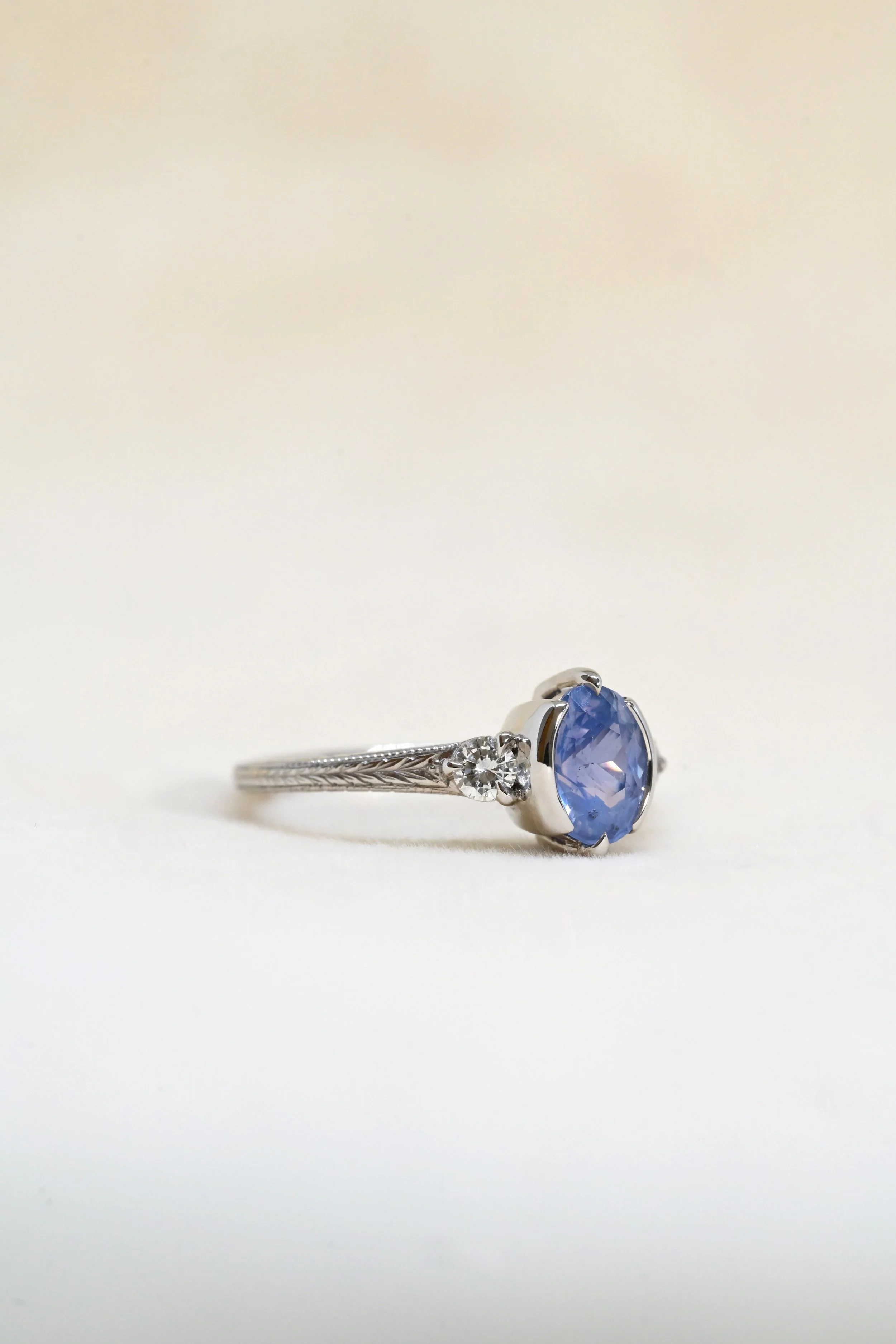 EC-R0007-Lydia-1.54ctUnheatedBlueCeylonSapphire-Side-000007.JPG
