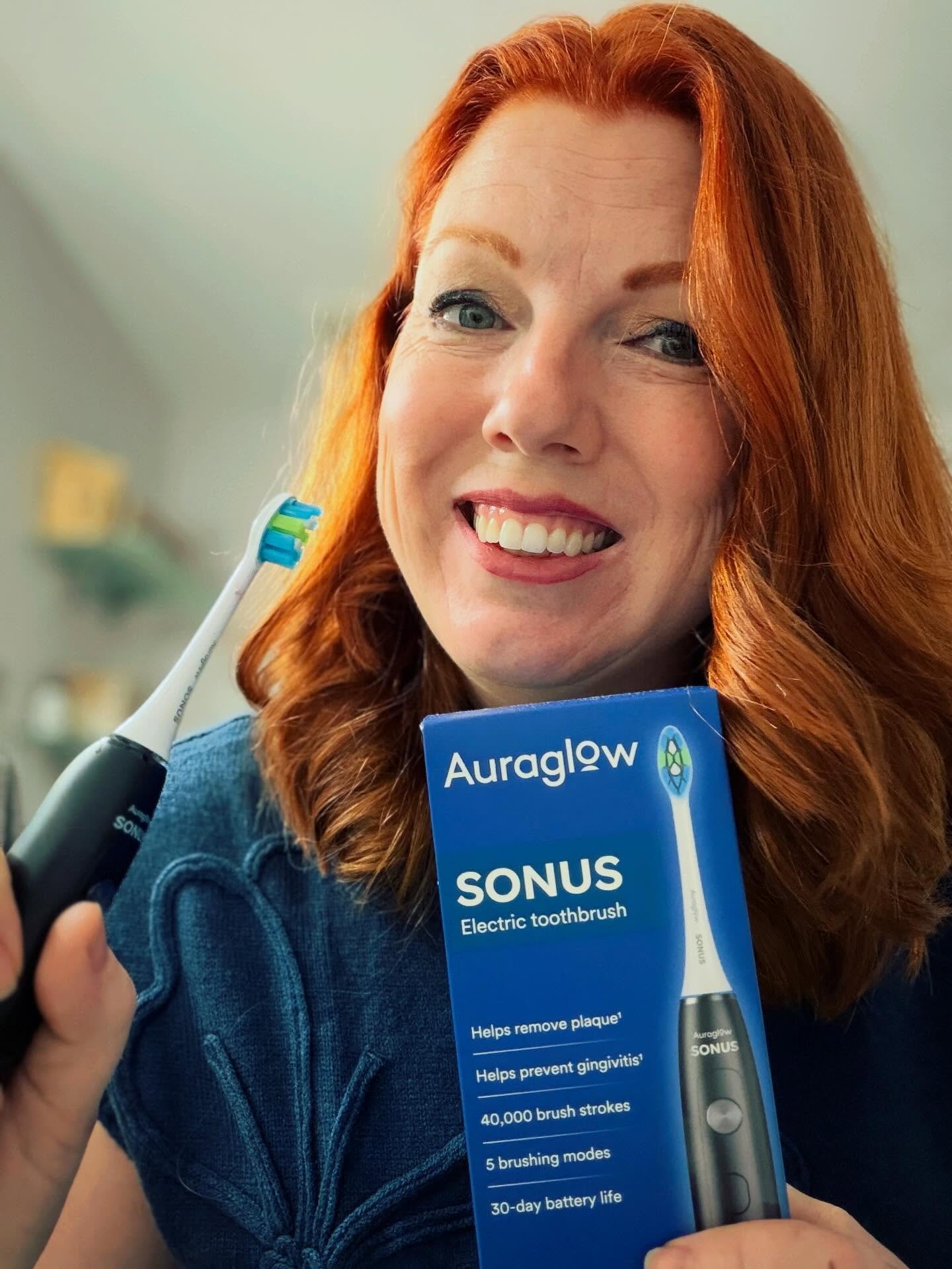 Confession time, mama&hellip; I&rsquo;ve been using the same electric toothbrush for YEARS and thought I was doing just fine. 😅

Then I tried the @auraglow Sonic Electric Toothbrush and realized I was barely scratching the surface.

40,000 vibration