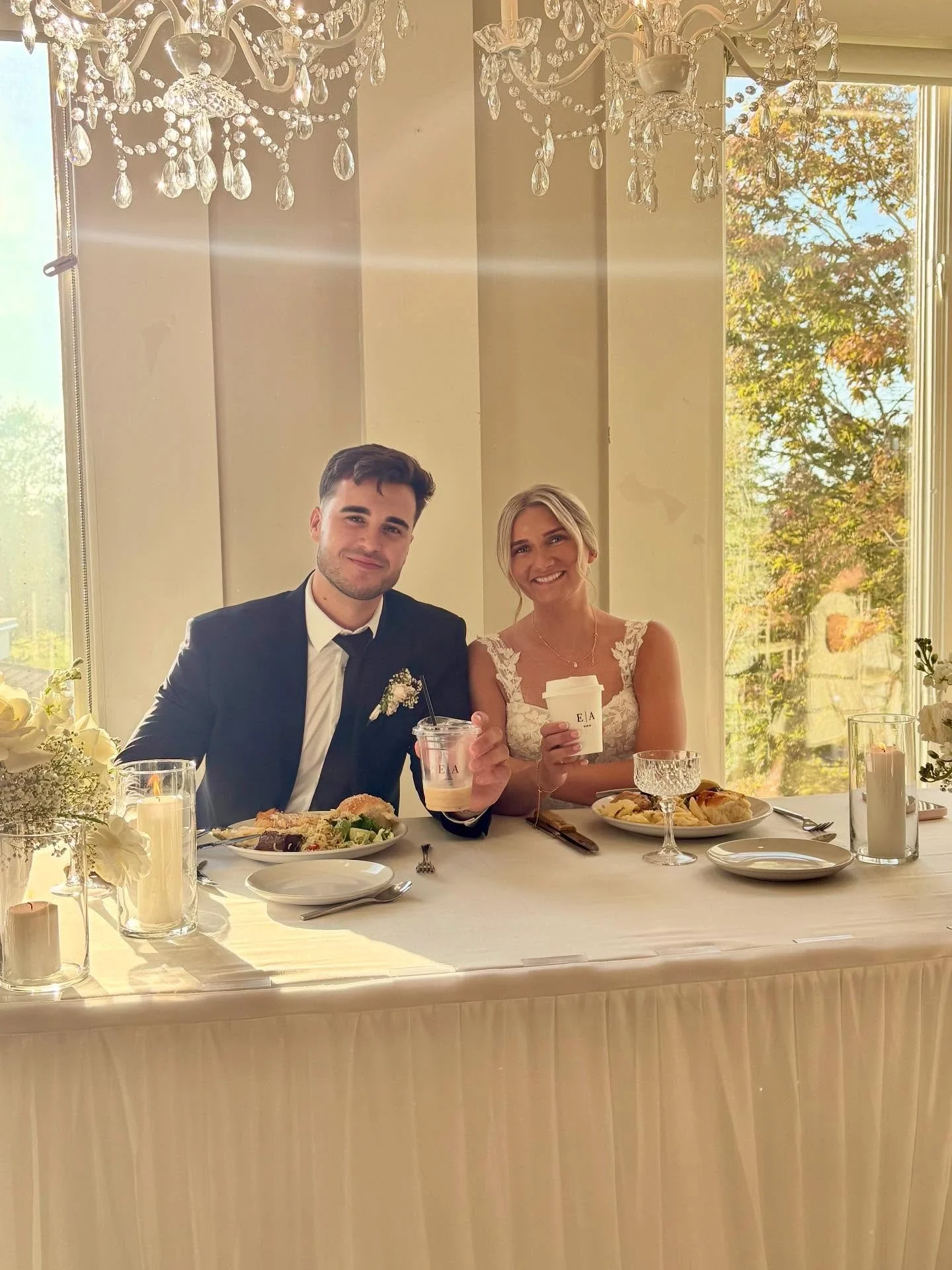 Emanuel &amp; Alina ✨

Thank you for letting us be a part of your beautiful wedding, and we&rsquo;re grateful to have shared this moment with you!☺️ 

#coffee #coffeecart #coffeemass #vibes #weedingcoffeebar