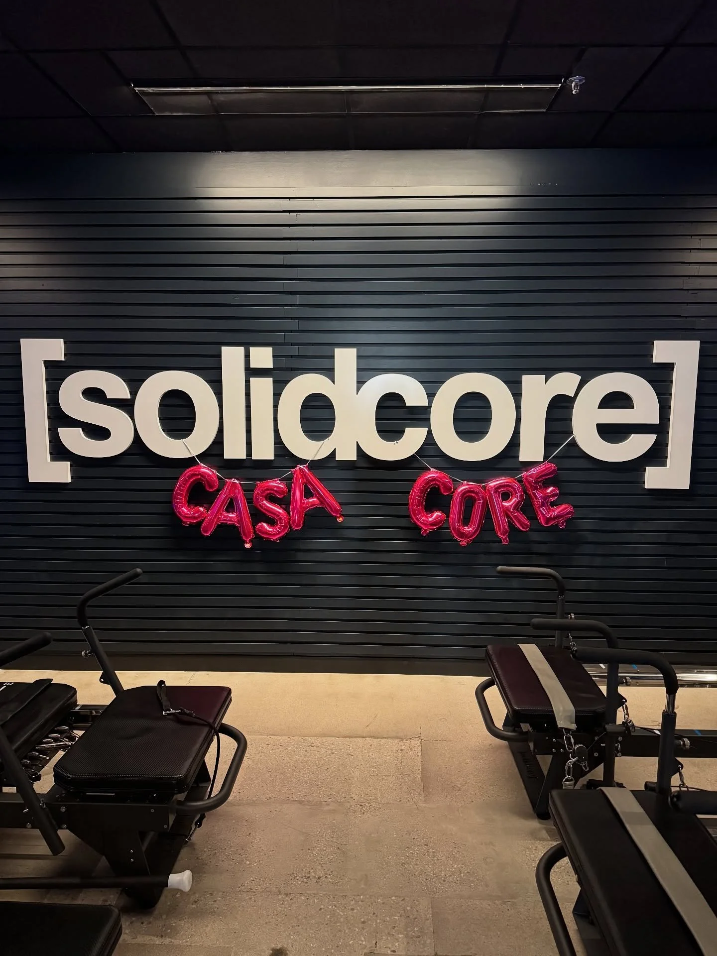 Bringing island vibes to the core 🌴✨ Casa Core meets Love Island—where pilates, playlists, and paradise collide 💪🏽💖
#CasaCore #LoveIslandVibes #Solidcore #PilatesParty #PilatesCommunity #IslandEnergy #CasaCoreLove #SummerPilates #CoreStron