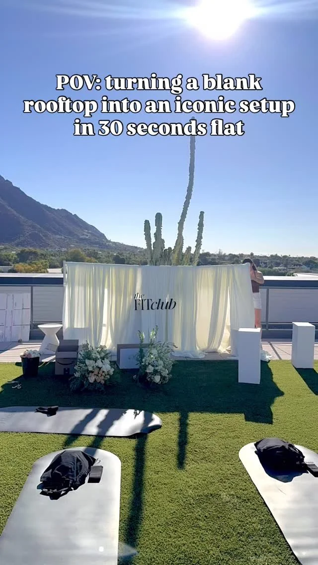 What looks like chaos in the moment turns into magic once it’s all set ✨ From mats, florals, and décor to the final reveal this rooftop came alive piece by piece. The timelapse says it all: transformation in motion ⏳
#ScottsdaleEvents #