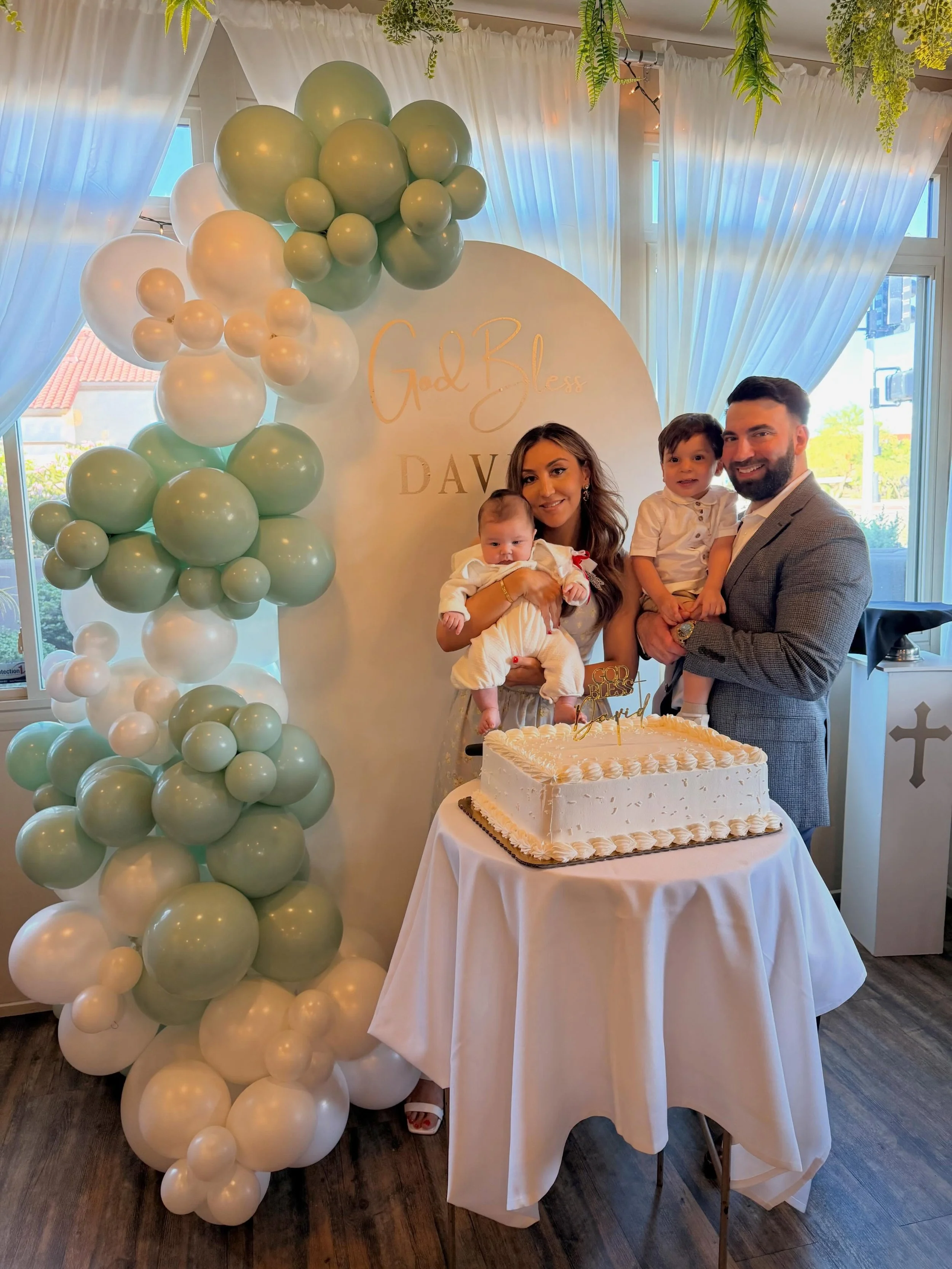 God bless baby David Sharbel Moushi 🤍

Such a beautiful and special day celebrating his baptism. We kept the setup soft and timeless with neutral tones and delicate details to make it feel warm, elegant, and meaningful.

So grateful to be part of mo