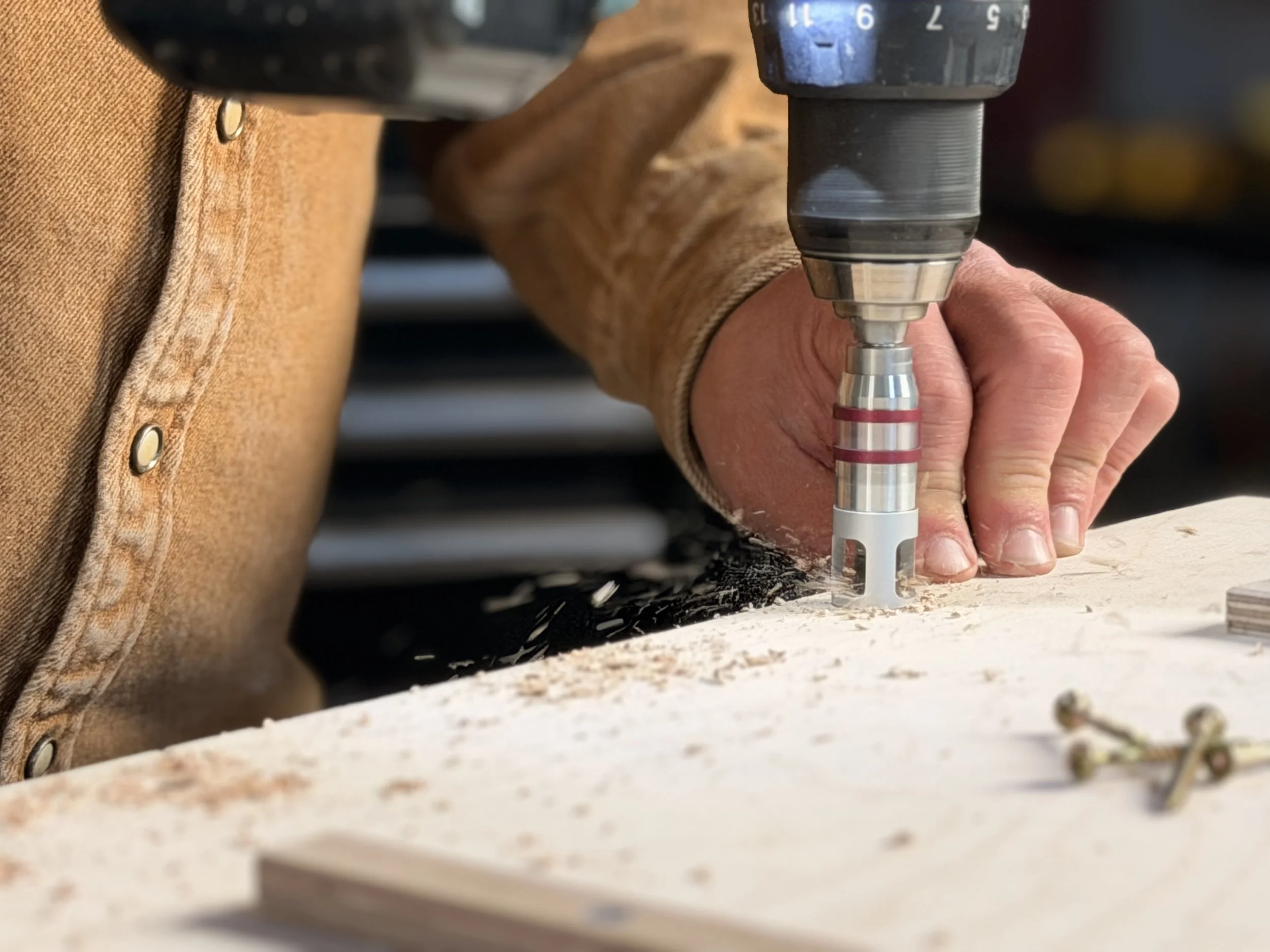 The Tool-less countersink bit in action