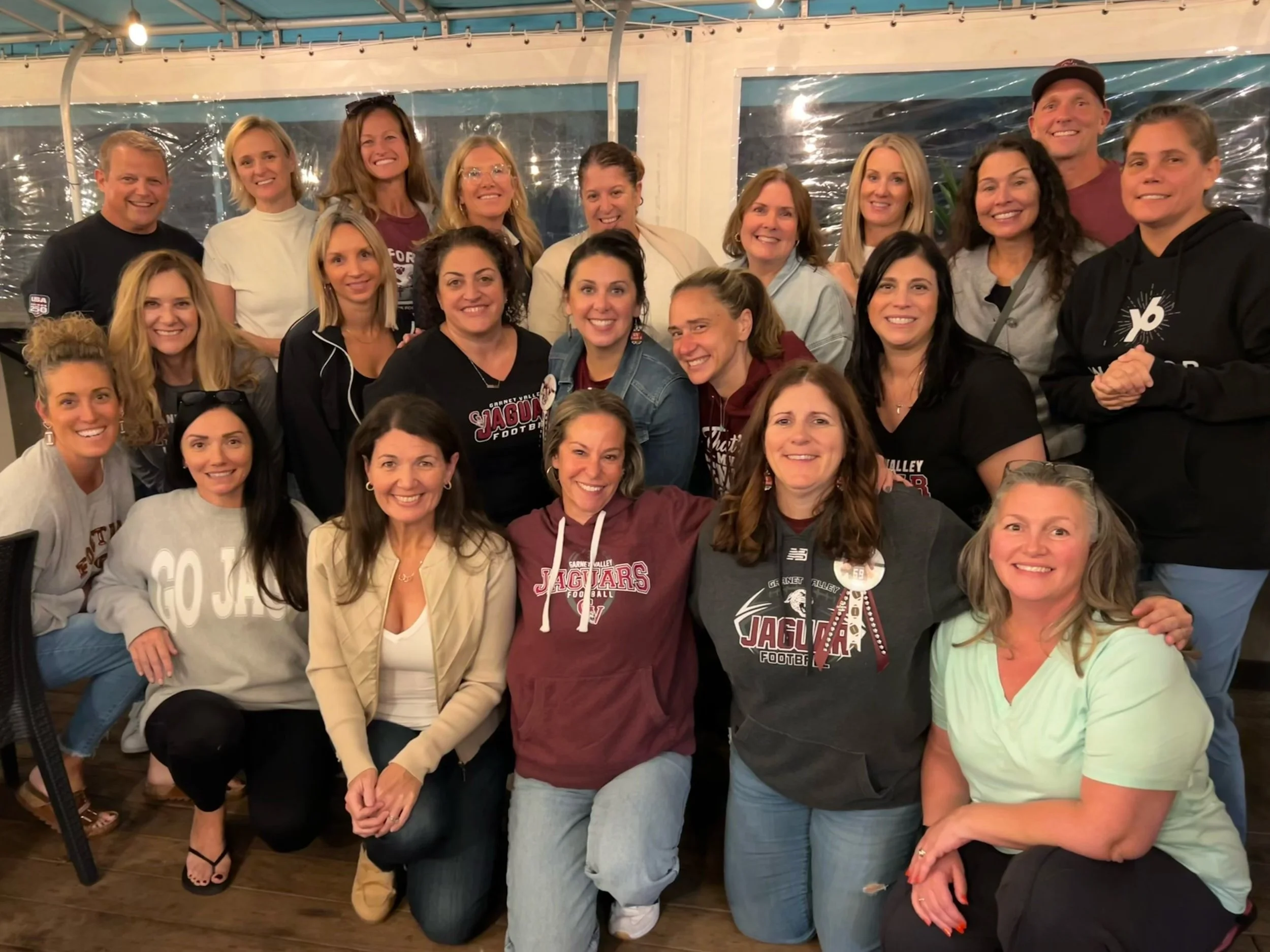 It was an awesome night at the Countdown to Kickoff Show at Ashley&rsquo;s Restaurant and Bar to celebrate our Mom&rsquo;s Night tomorrow! Thank you to all the Moms that came out!! @ashleysrestaurantandbar