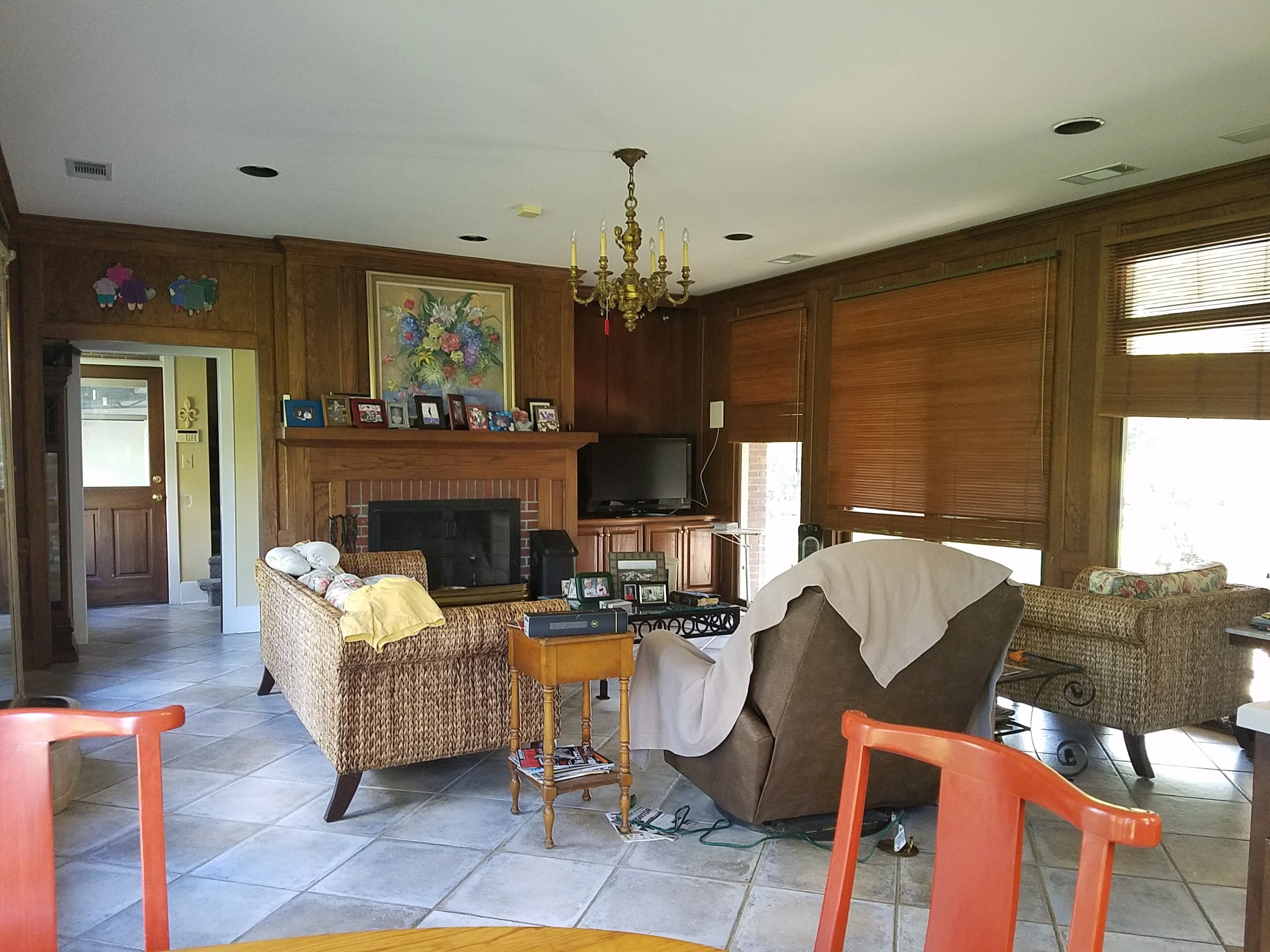 Farmhouse Living Room Before