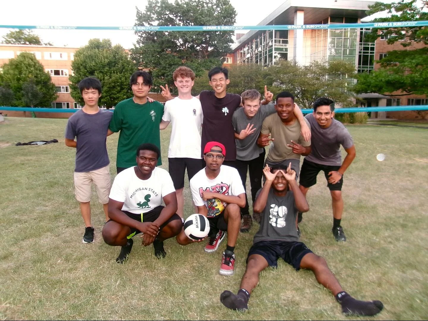 Bros Bible Ball Recap 🏈🏀🏐
Chicken bakes + Bible study + vball = a good time 😎🔥
DM us if you&rsquo;re interested in joining! Tuesdays 5:30pm @ Brody 

#classof2029 #spartanswill #msuview #michiganstate #msu #gogreen #spartans #eastlansing #christ