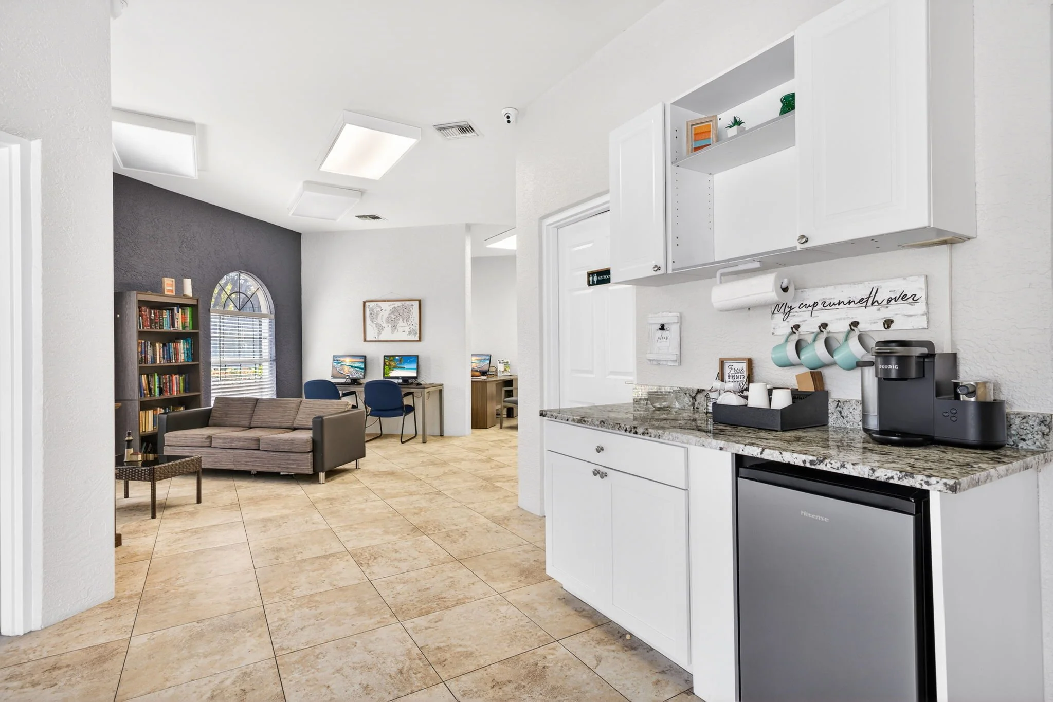 21-Amenity 9.jpg