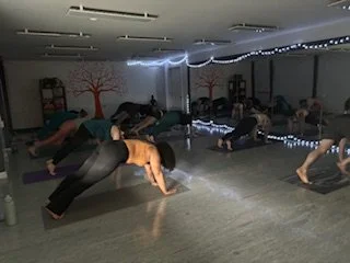 We have SO MANY amazing things coming up in Oct. Here is a list so you can start setting up your calendar
Aerial youth 4 week series
Prenatal 4 week series
Sound bowl healing
Shamanic gong healing
Kirtan
Halloween laughter yoga
Halloween themed famil