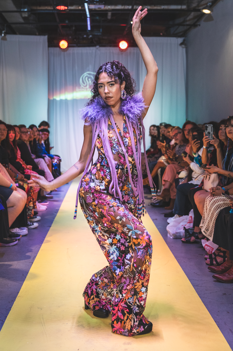 INYFW RUNWAY 5, LUXURY