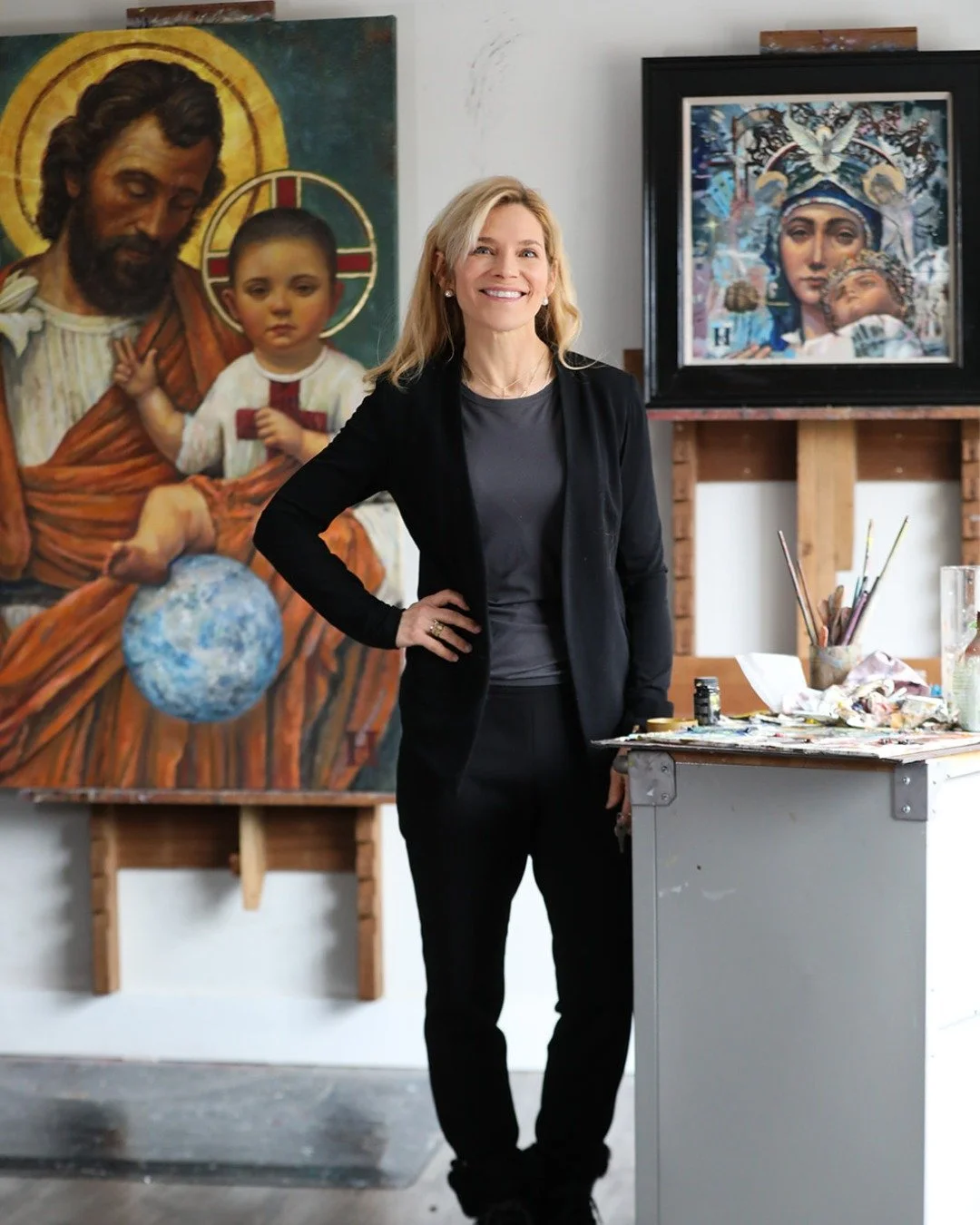 Join us in wishing @hollyschapker a very Happy Birthday! Her joy, talent, insight, and deep spirituality glorify God every day, and we are so grateful to have her on our team. 🎉❤️⭐

Thank you for shining so brightly, Holly!