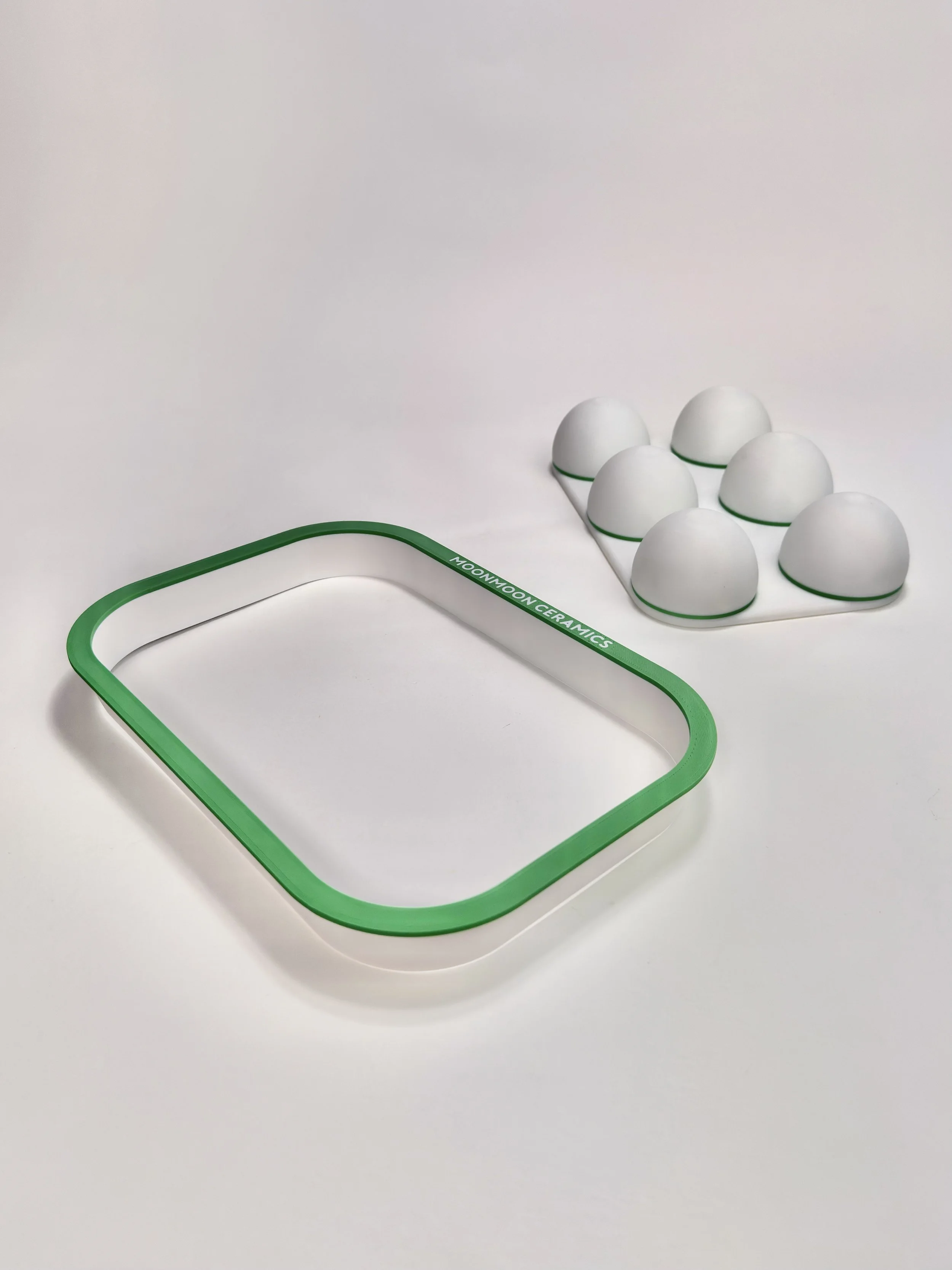 Duck Egg Carton Drape Form