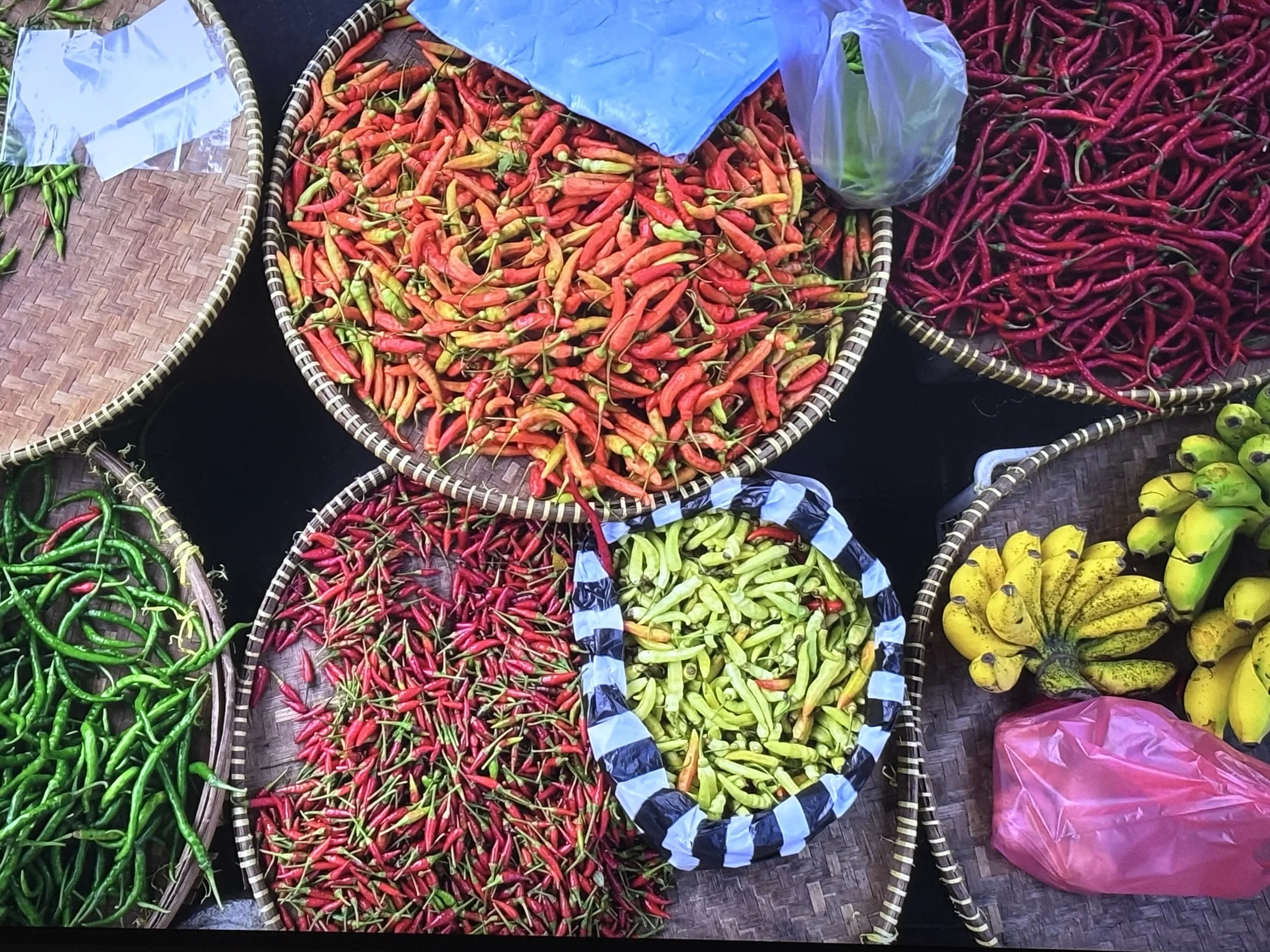 Indonesia Peppers in the Market.jpeg