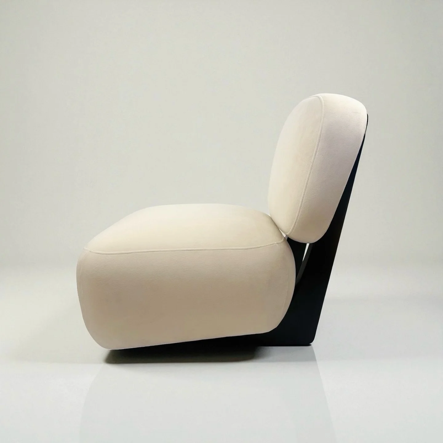 Rove Concepts Toro Lounge Chair. Plush white velvet-style fabric. Contemporary. Pre-owned. 

3 available for purchase at mulberryandsecond.com. 

DM for more details or to schedule a showroom appointment.