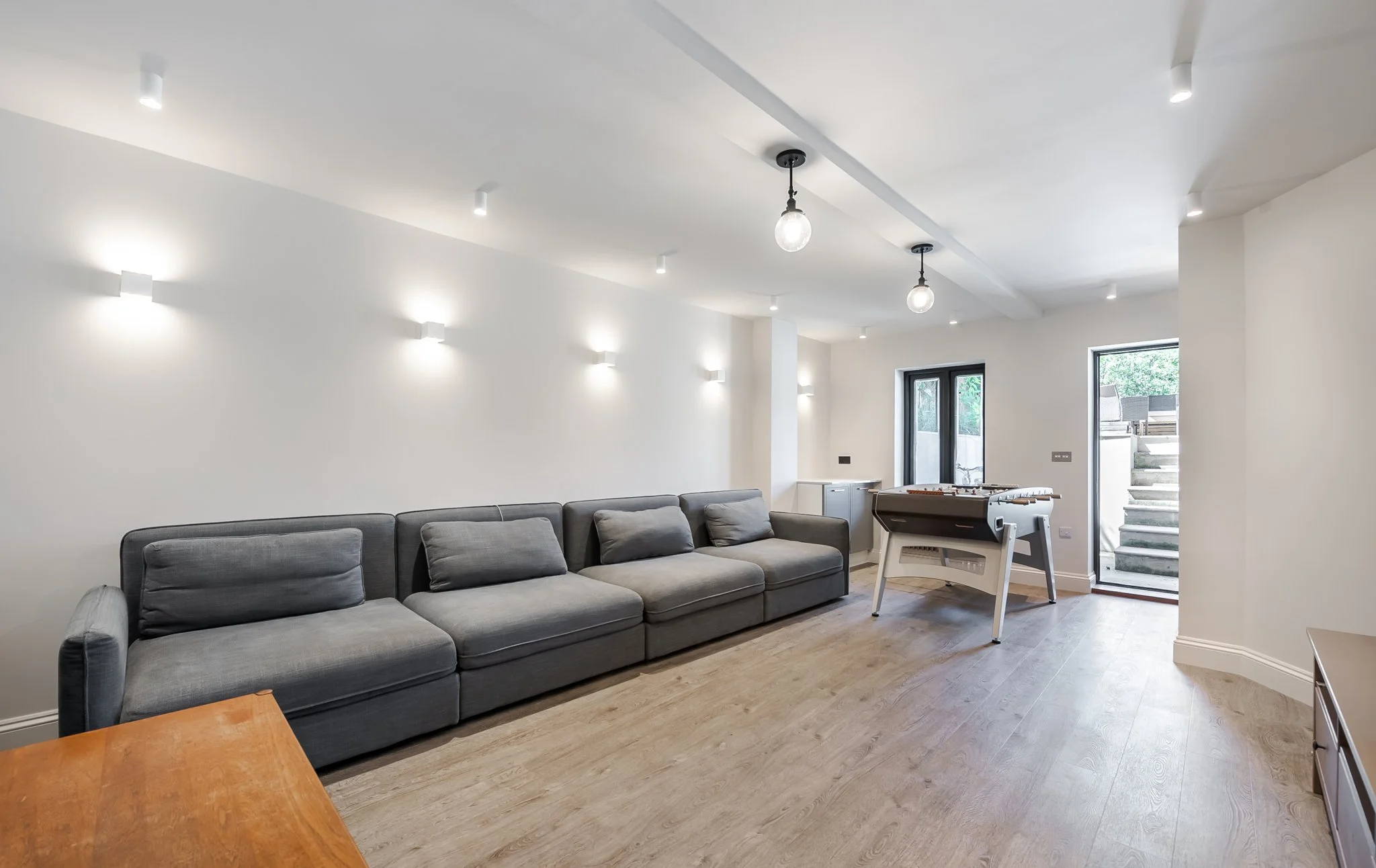 Location Creation: Becmead: tv room.jpg