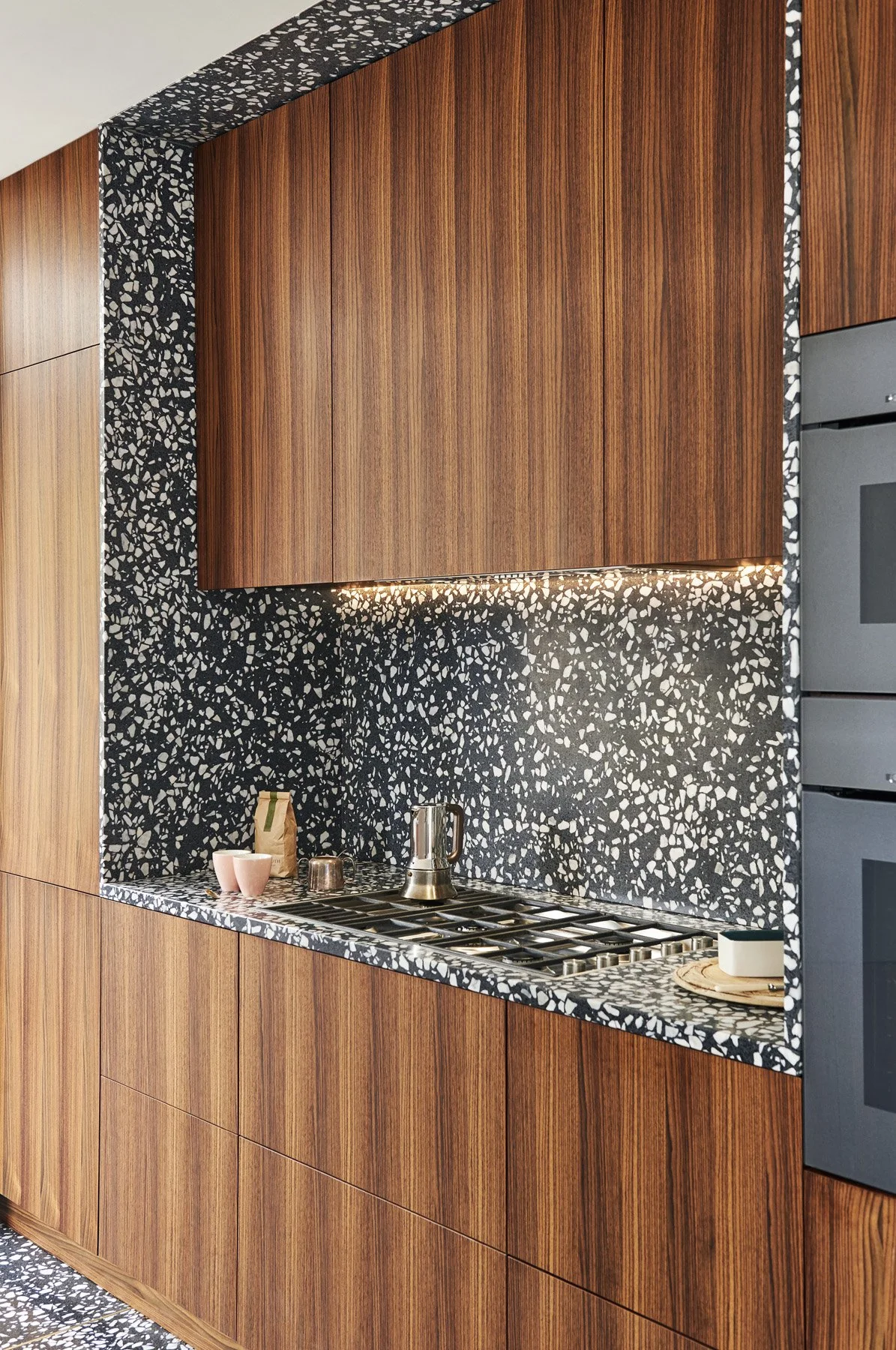 20200403_178 Brooke Road kitchen40326_Lv01 copy 2.jpg