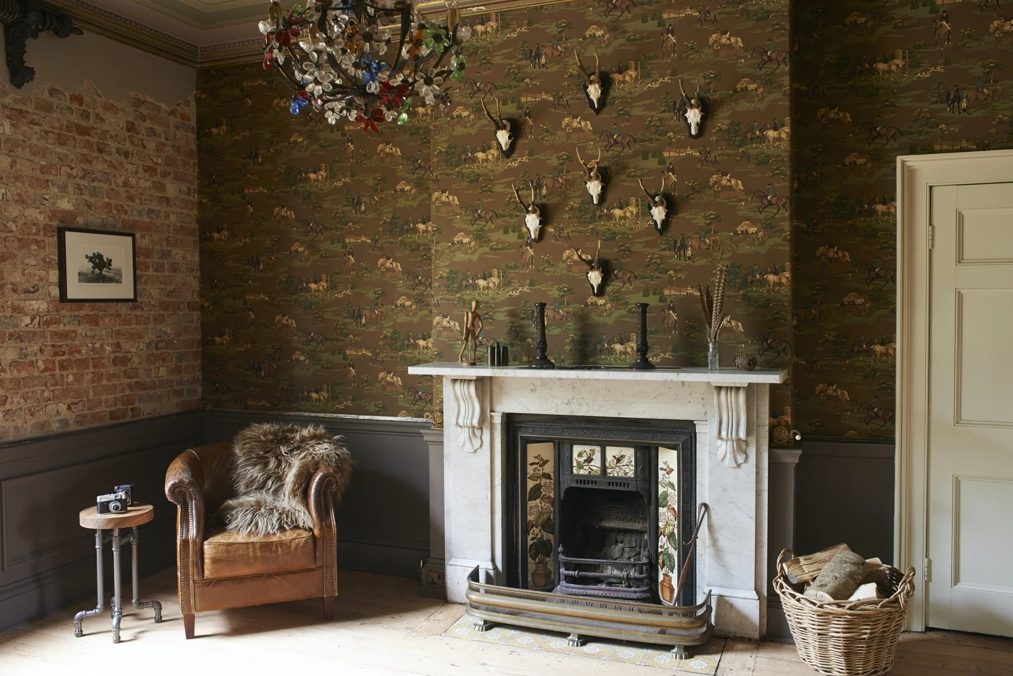 Greenroom fireplace copy 2.jpg