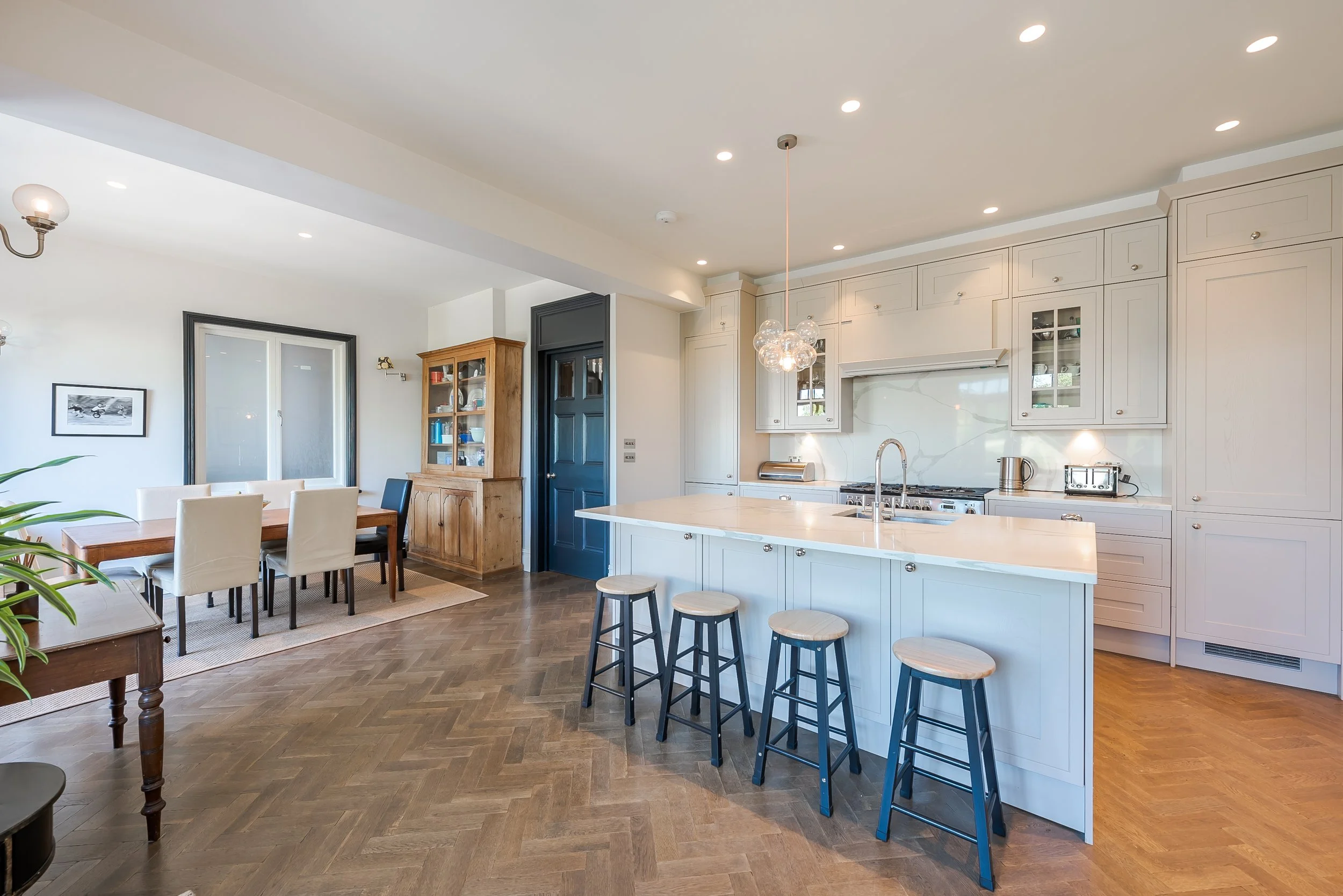 Location Creation: Becmead: kitchen island  (1).jpg