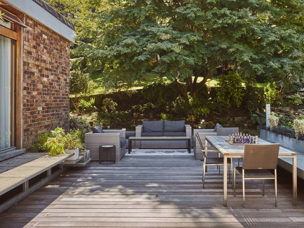 JJ-LOCATIONS-RIVERSIDE-0666 Large.jpeg