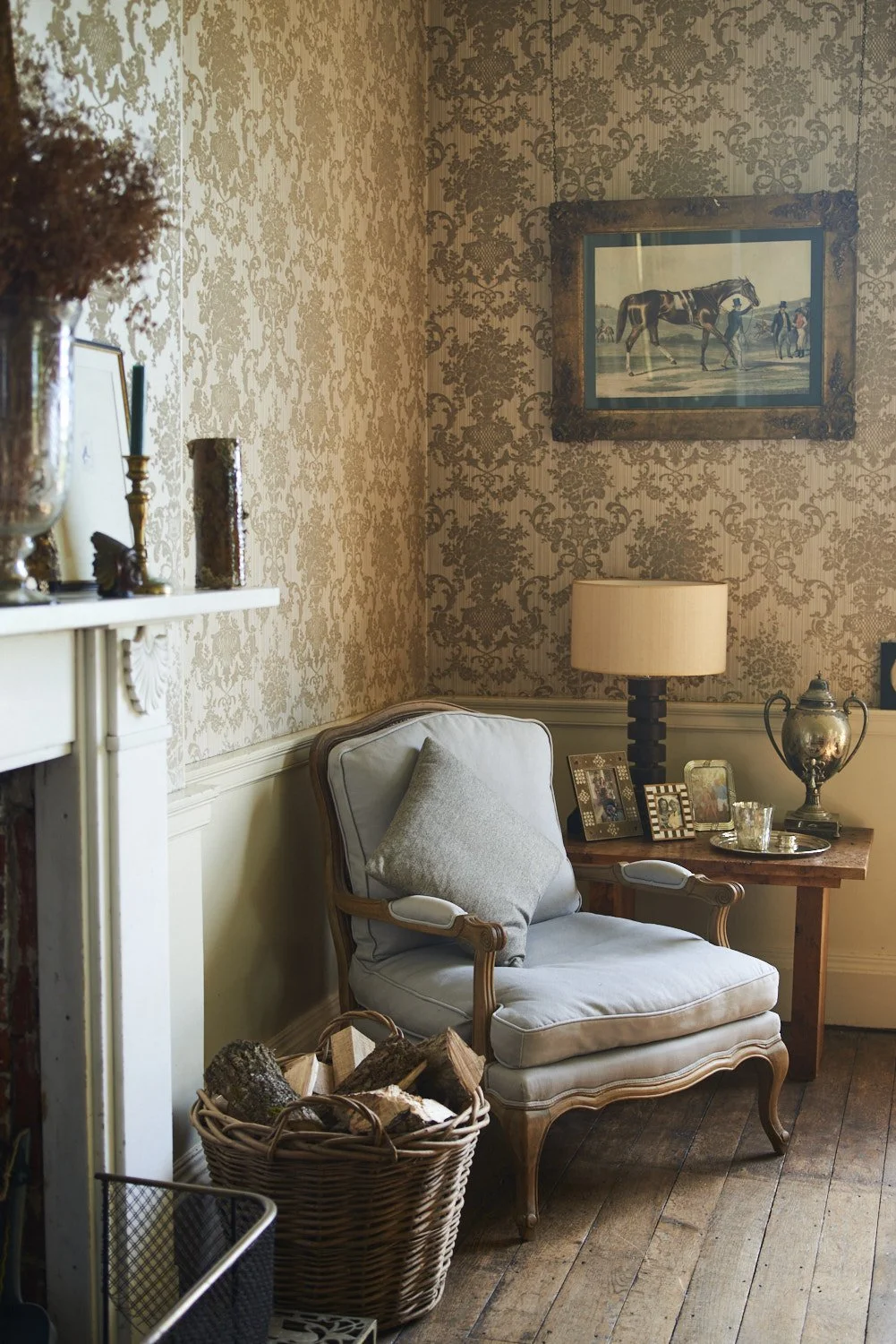 Dining room chair copy.jpg