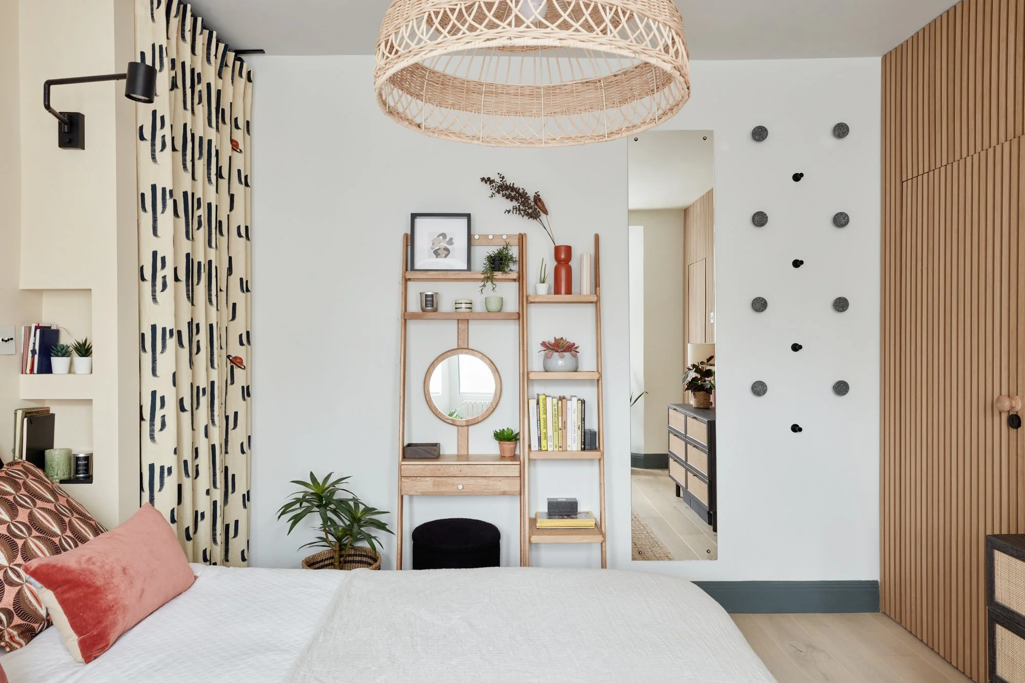 Location Creation: Da Silva Design: bedroom (2).jpg