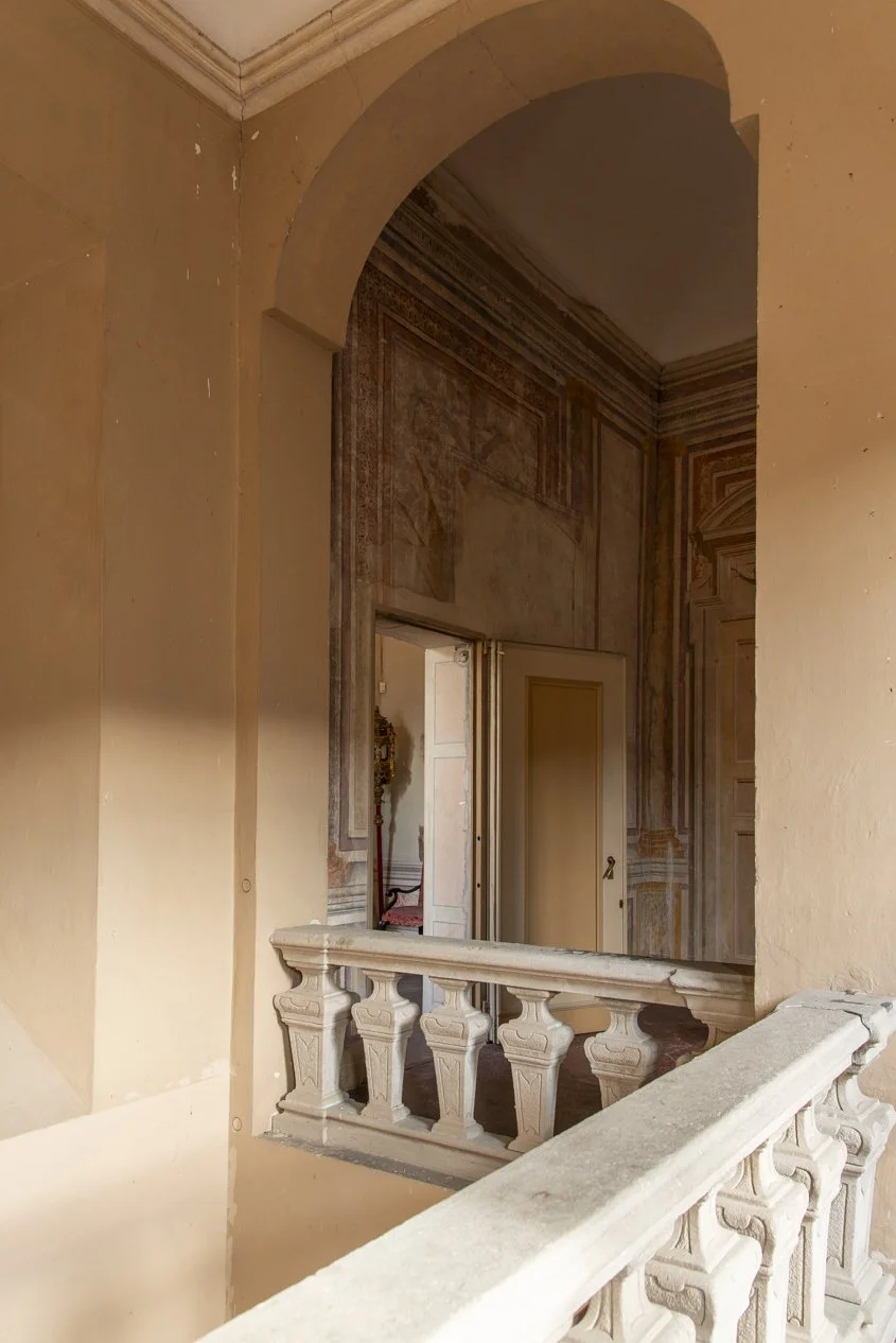 5. staircase (13).jpg