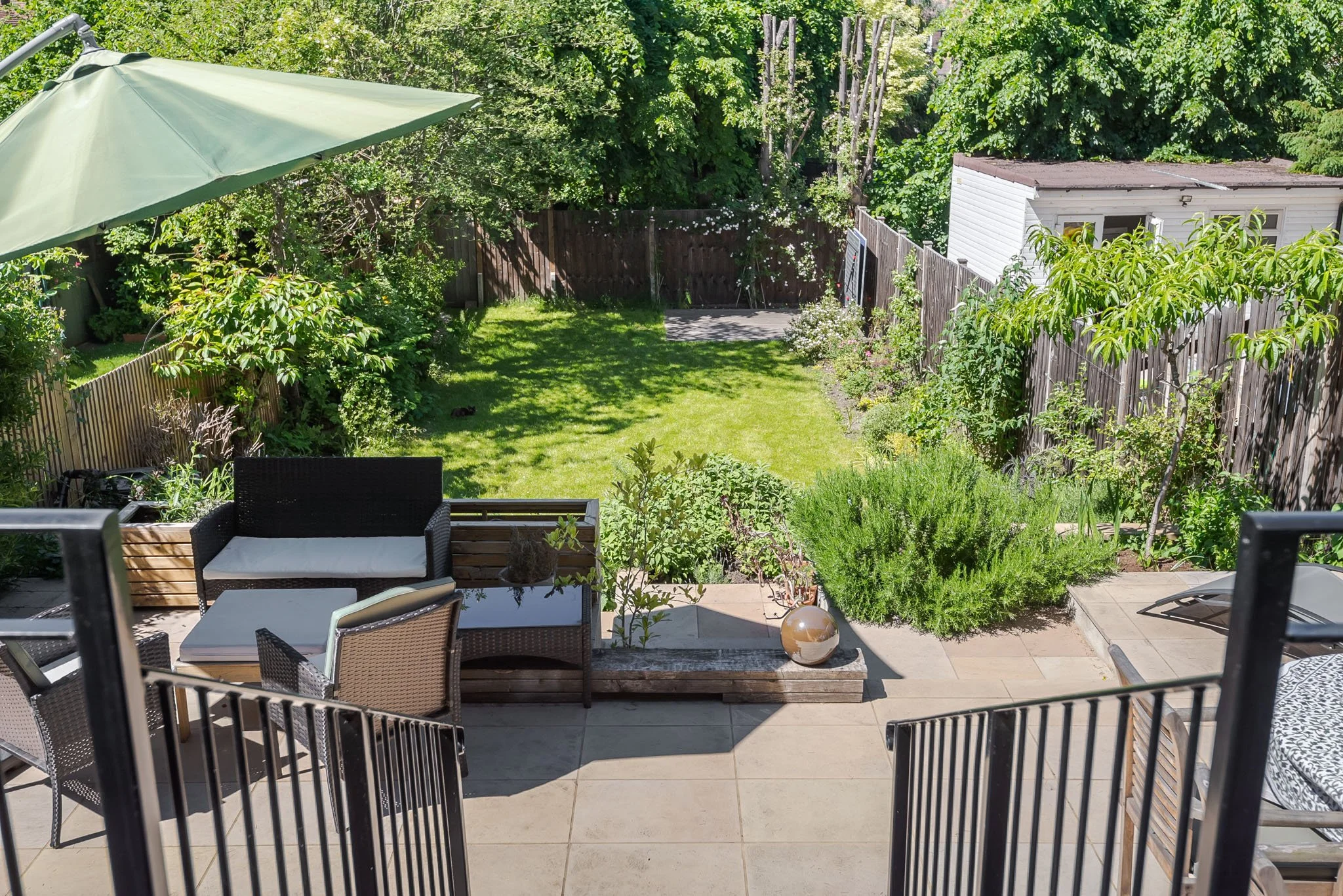 Location Creation: Becmead: garden.jpg